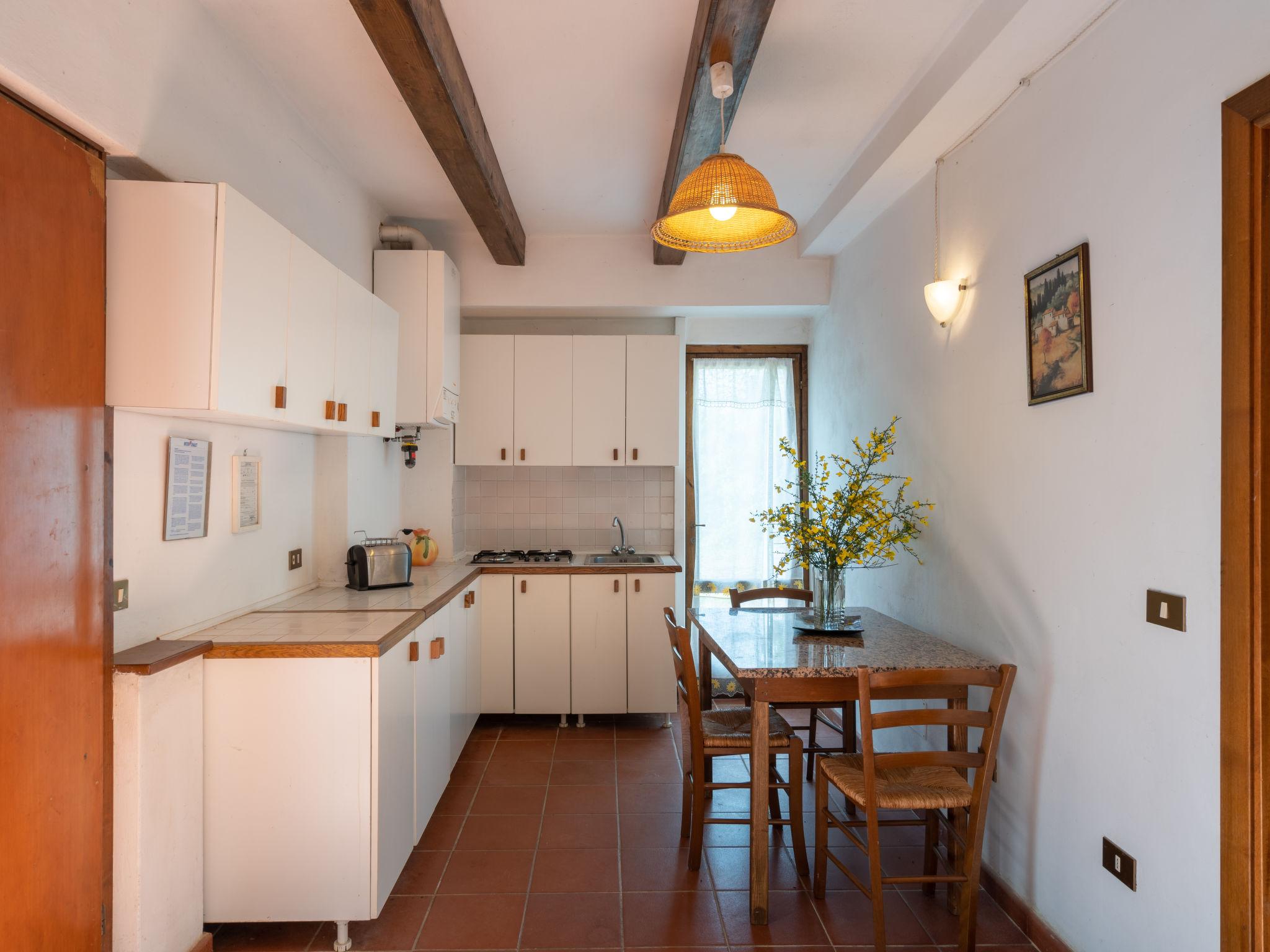 Photo 11 - 11 bedroom House in Civitella in Val di Chiana with private pool and garden