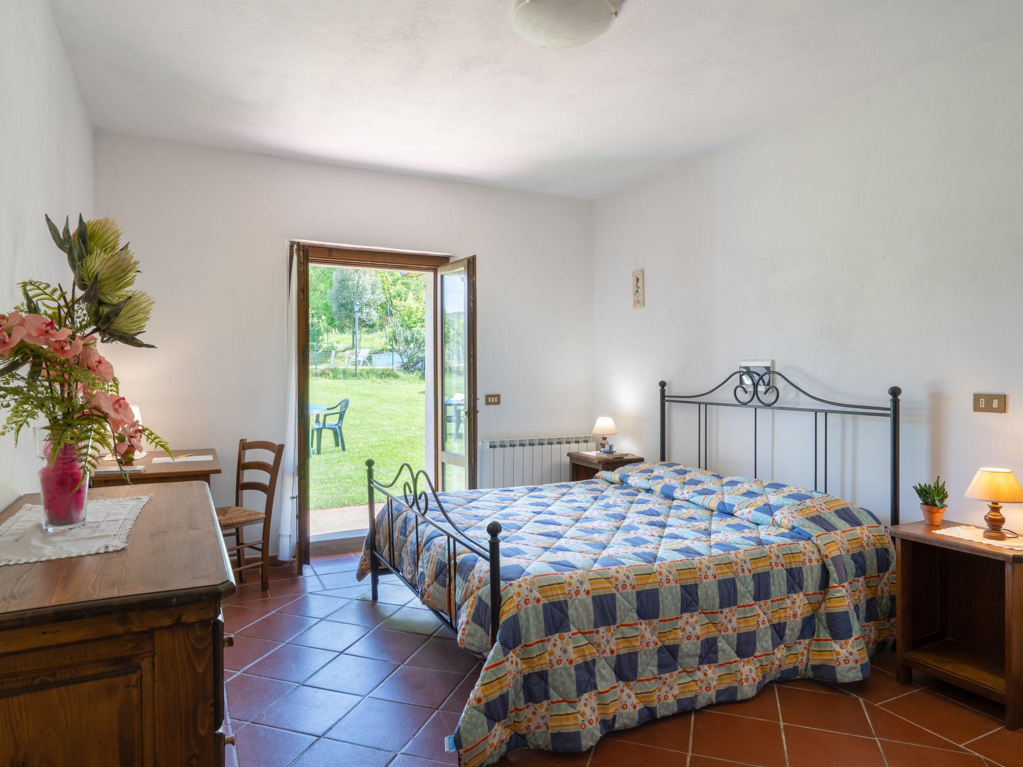 Photo 31 - 11 bedroom House in Civitella in Val di Chiana with private pool and garden