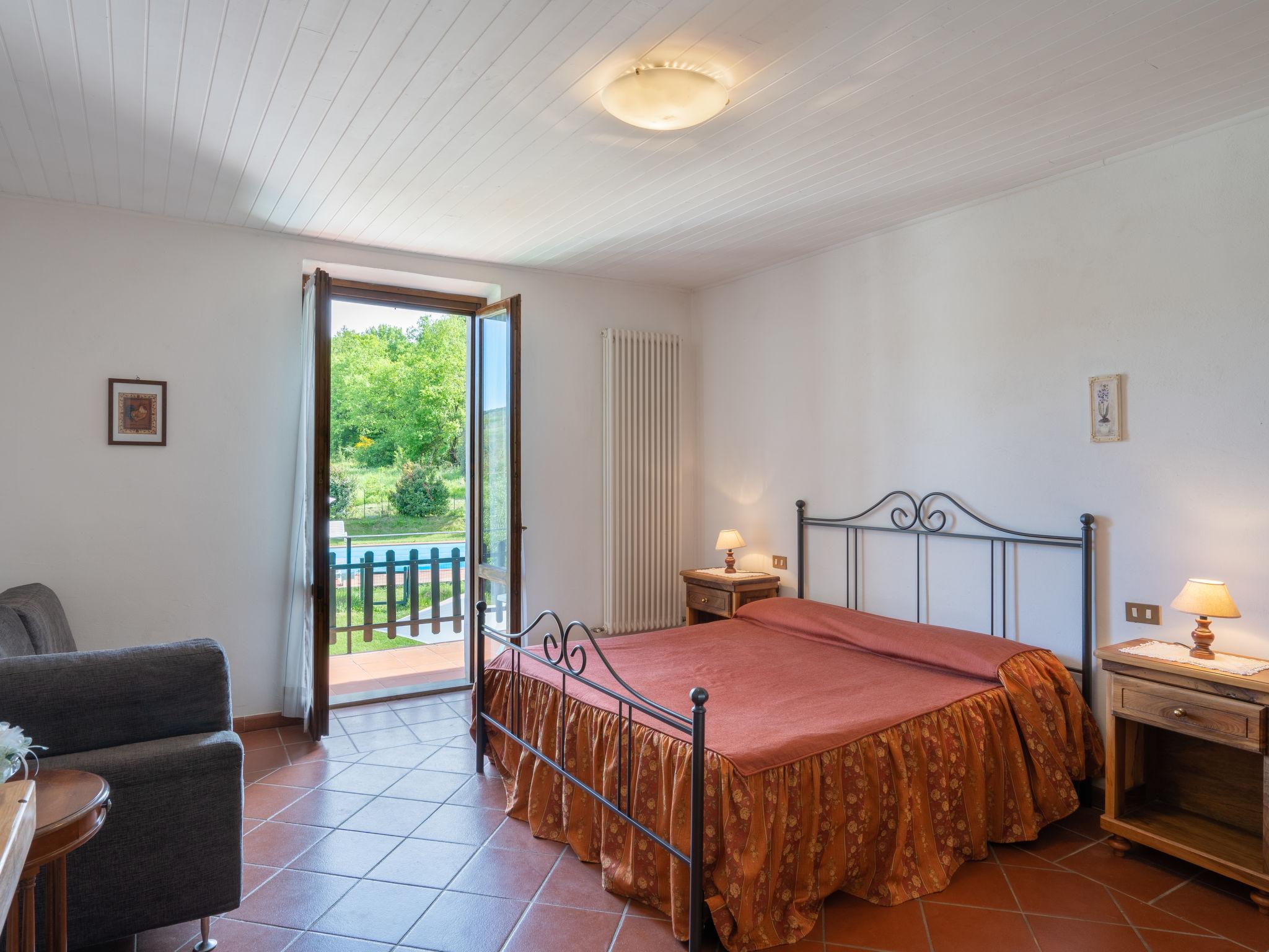 Photo 6 - 11 bedroom House in Civitella in Val di Chiana with private pool and garden