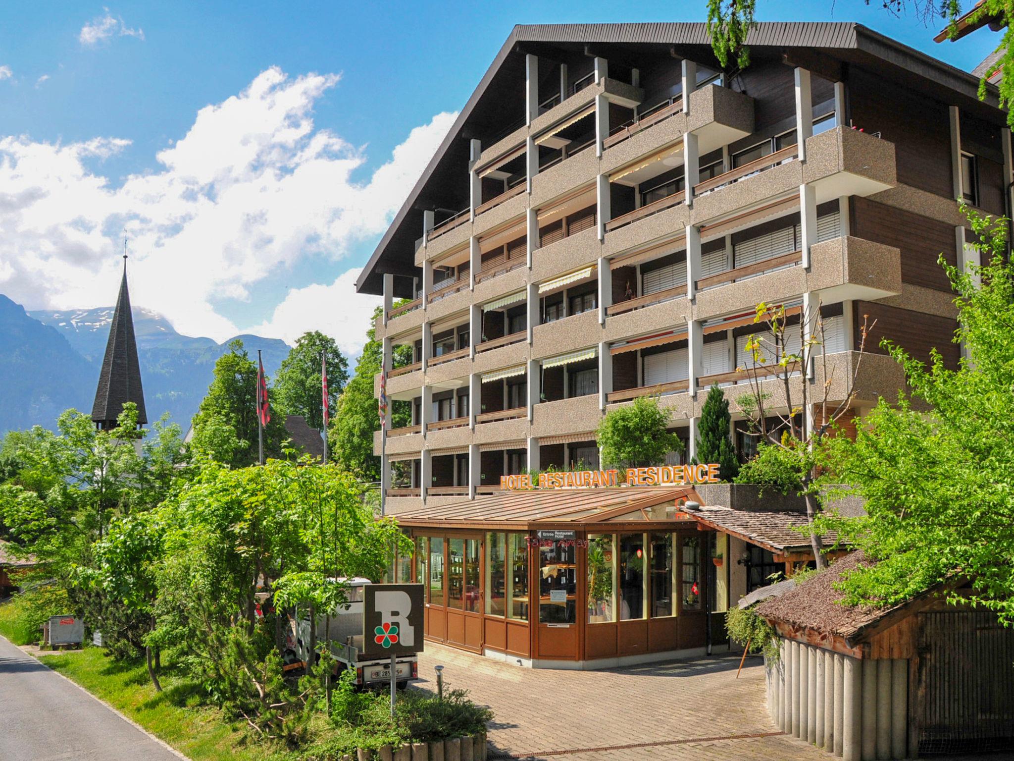 Foto 5 - Apartamento de 1 habitación en Lauterbrunnen con vistas a la montaña