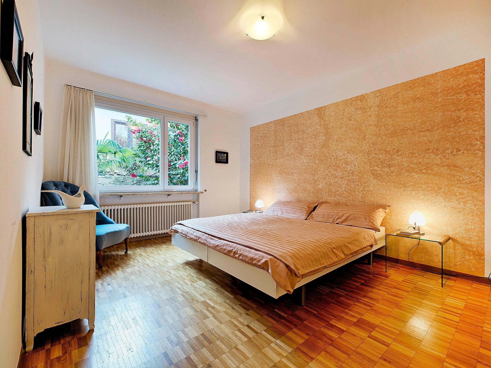 Foto 5 - Appartamento con 1 camera da letto a Ascona con vista sulle montagne