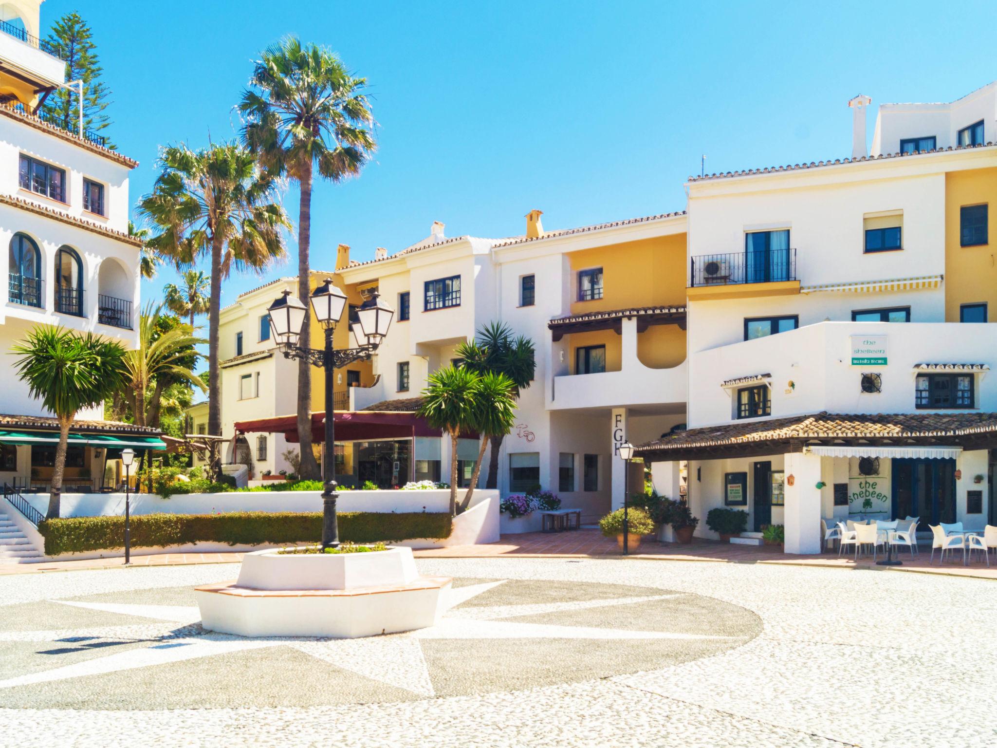 Foto 35 - Apartamento de 3 quartos em Marbella com piscina e vistas do mar