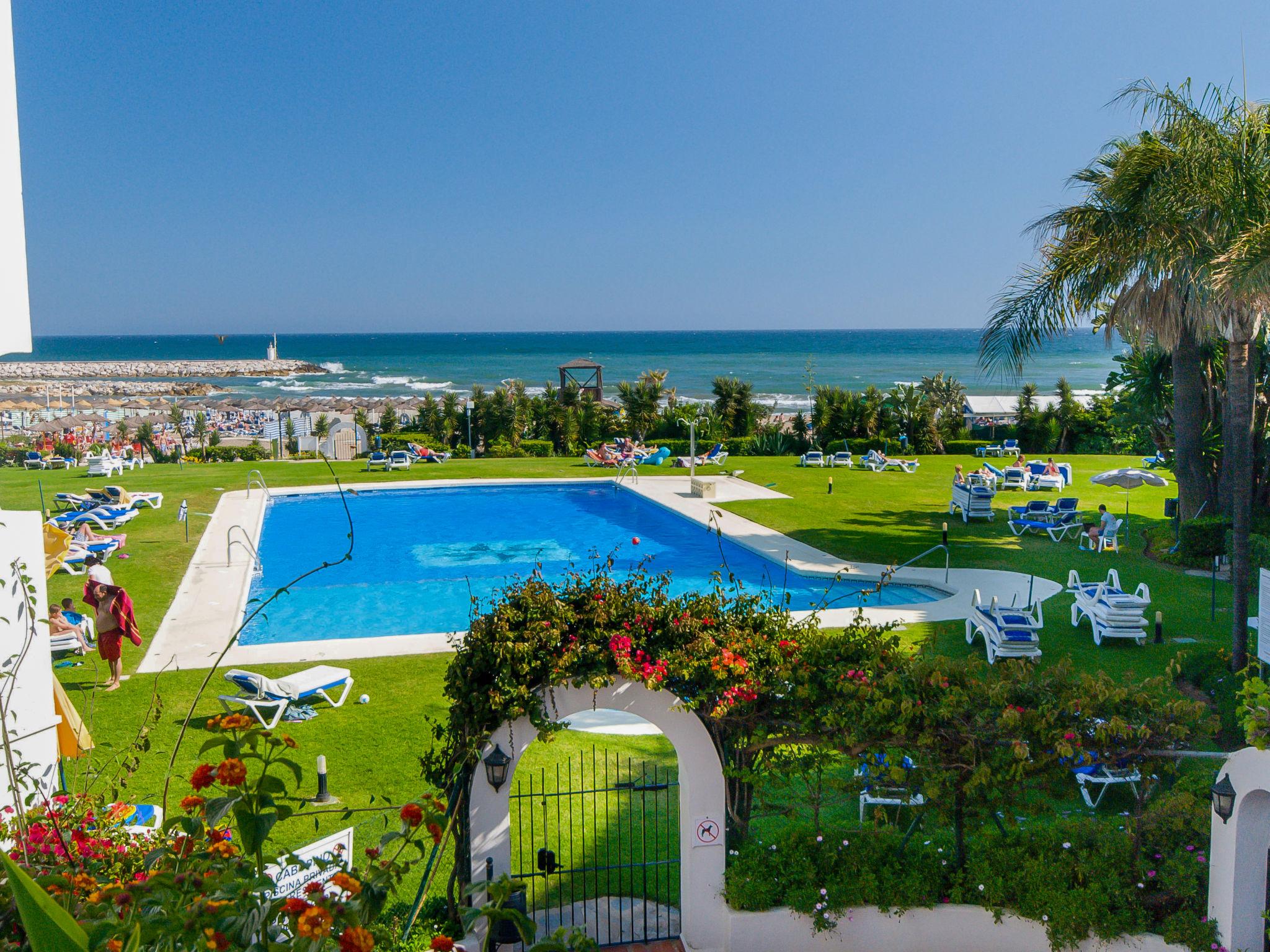 Foto 1 - Apartamento em Marbella com piscina e vistas do mar