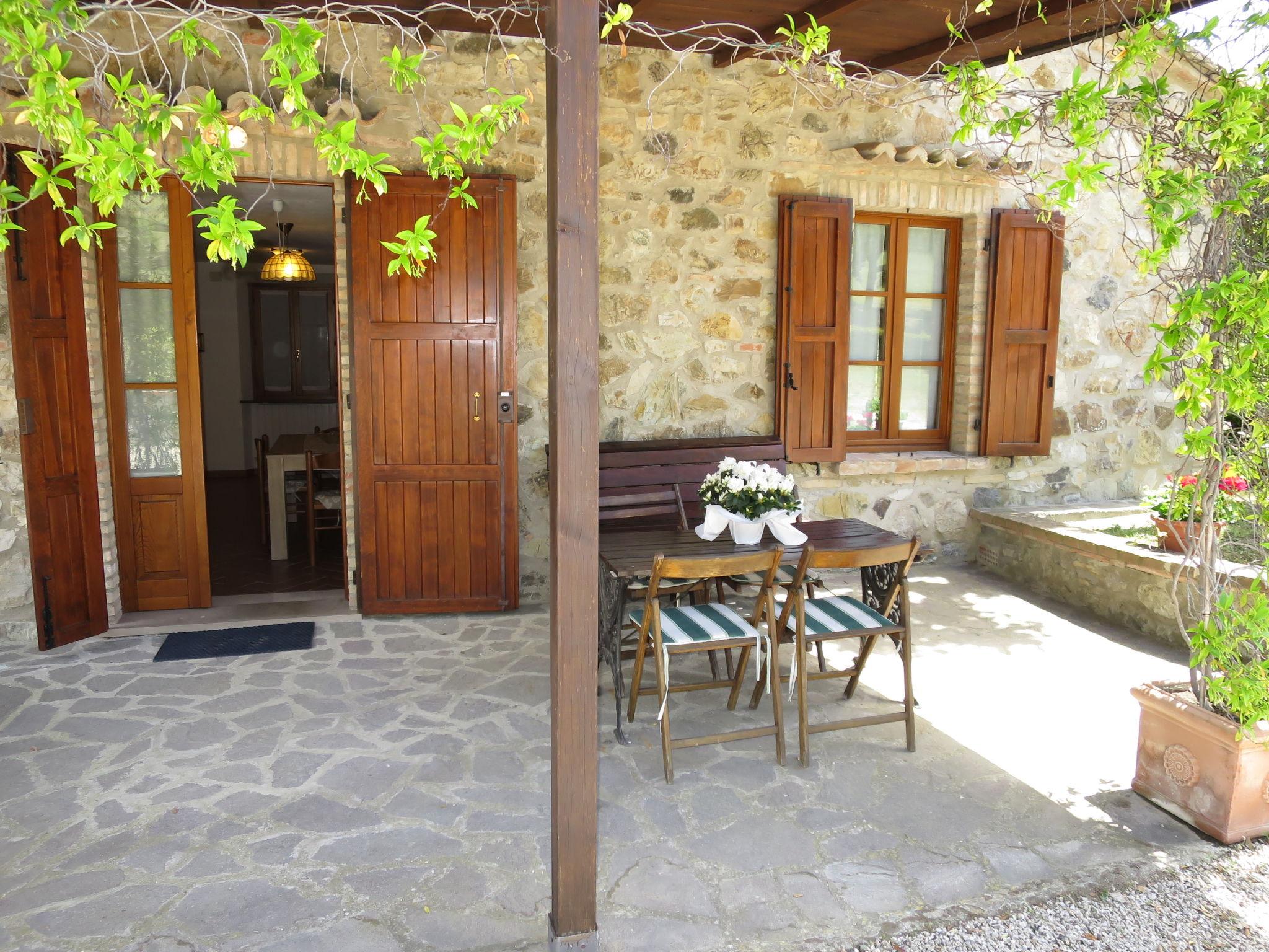 Foto 27 - Casa con 1 camera da letto a Volterra con piscina e giardino
