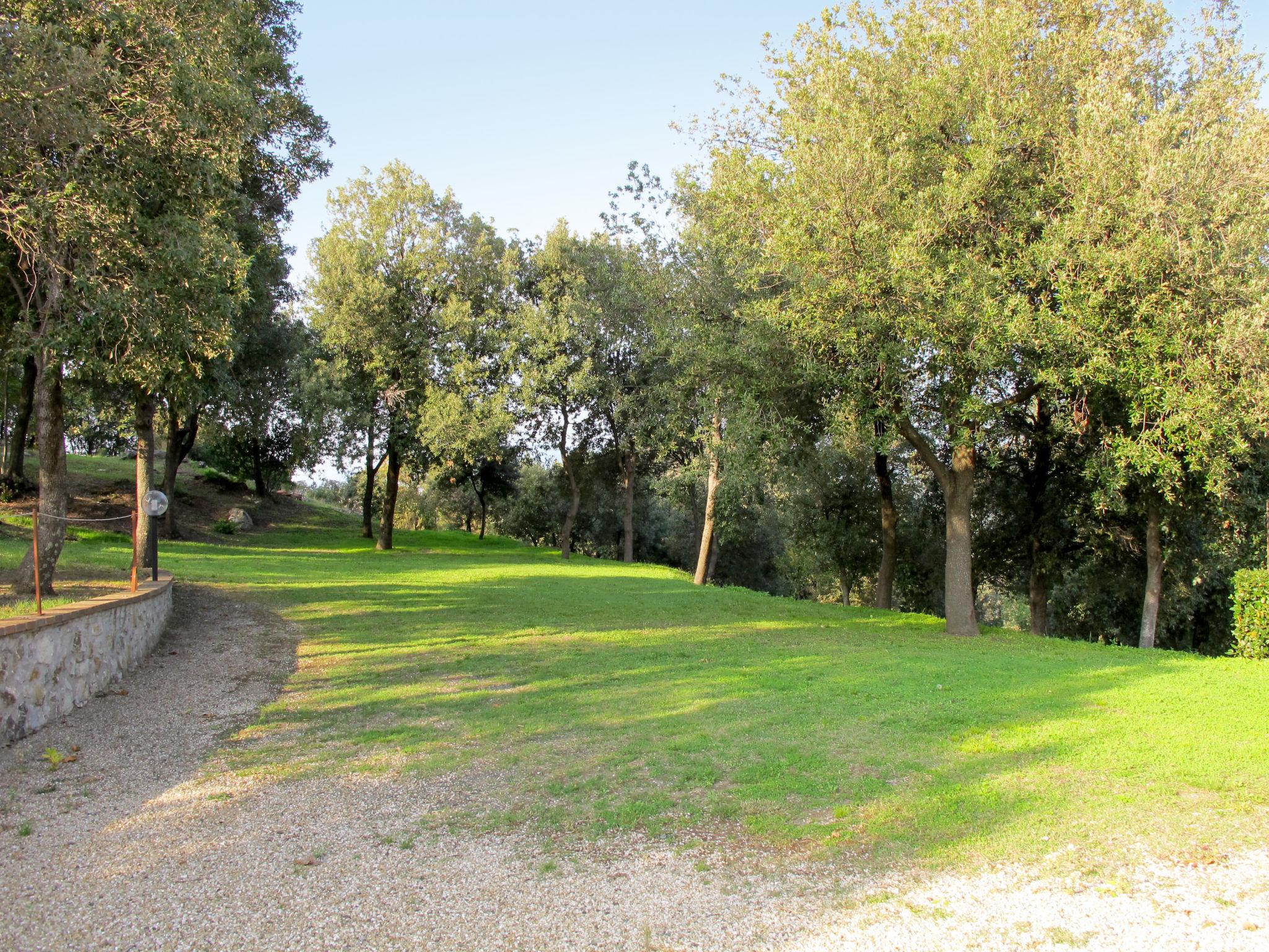 Foto 40 - Haus mit 1 Schlafzimmer in Volterra mit schwimmbad und garten