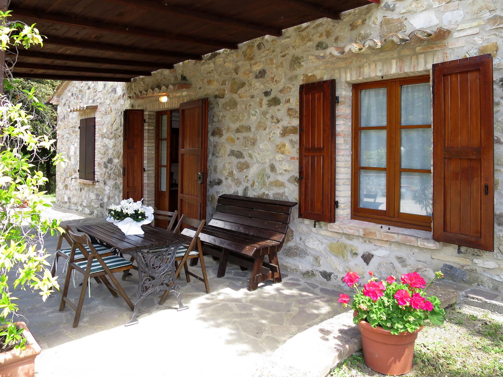 Photo 3 - Maison de 1 chambre à Volterra avec piscine et jardin