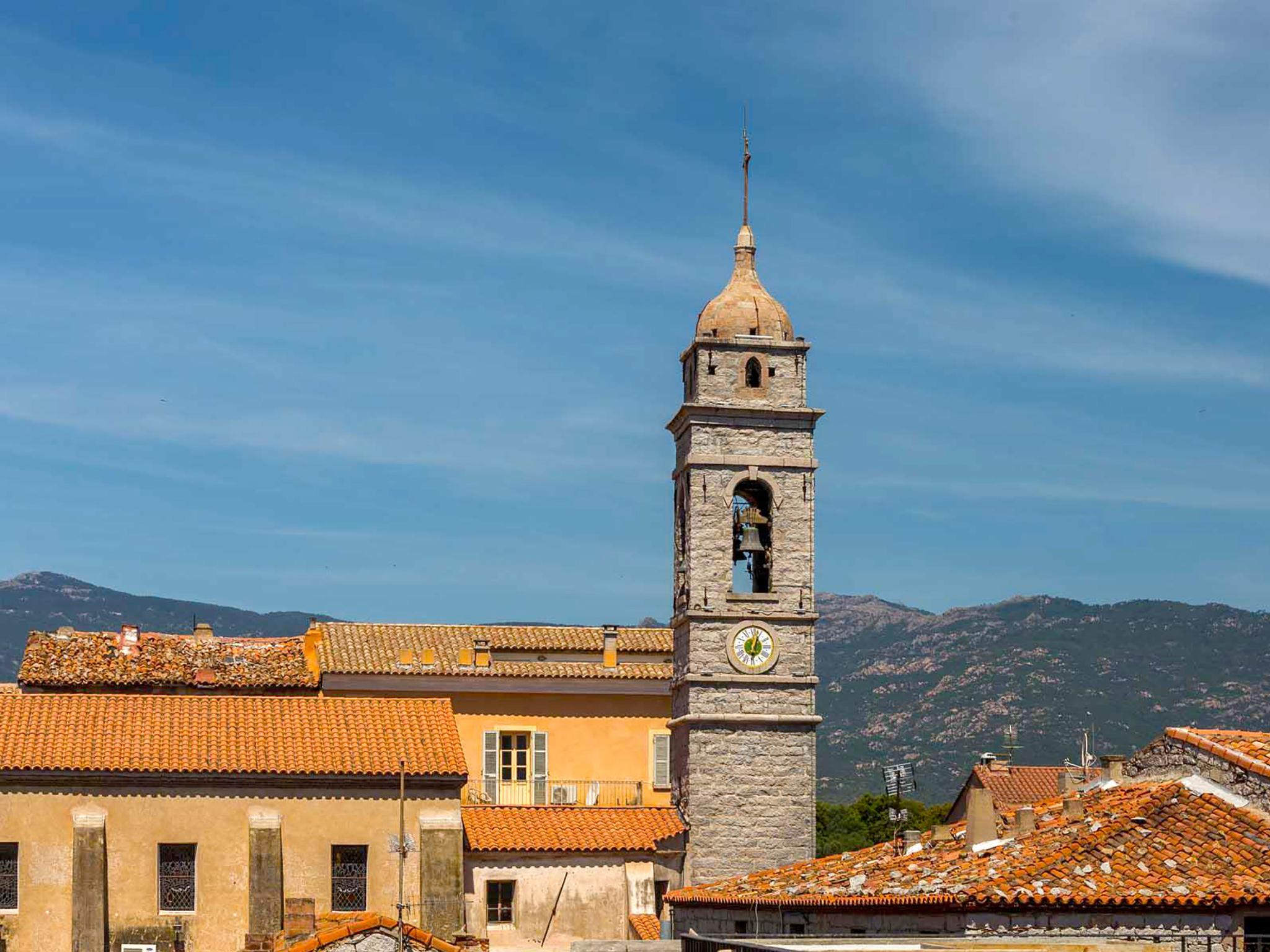 Photo 26 - 2 bedroom Apartment in Porto-Vecchio with terrace and sea view