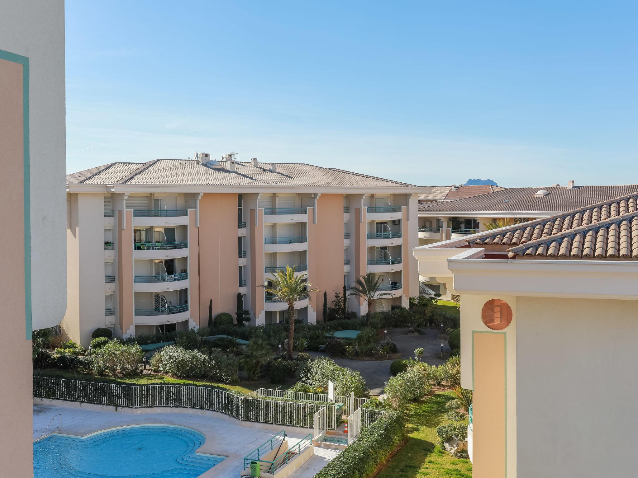 Photo 21 - Appartement de 1 chambre à Fréjus avec piscine et terrasse