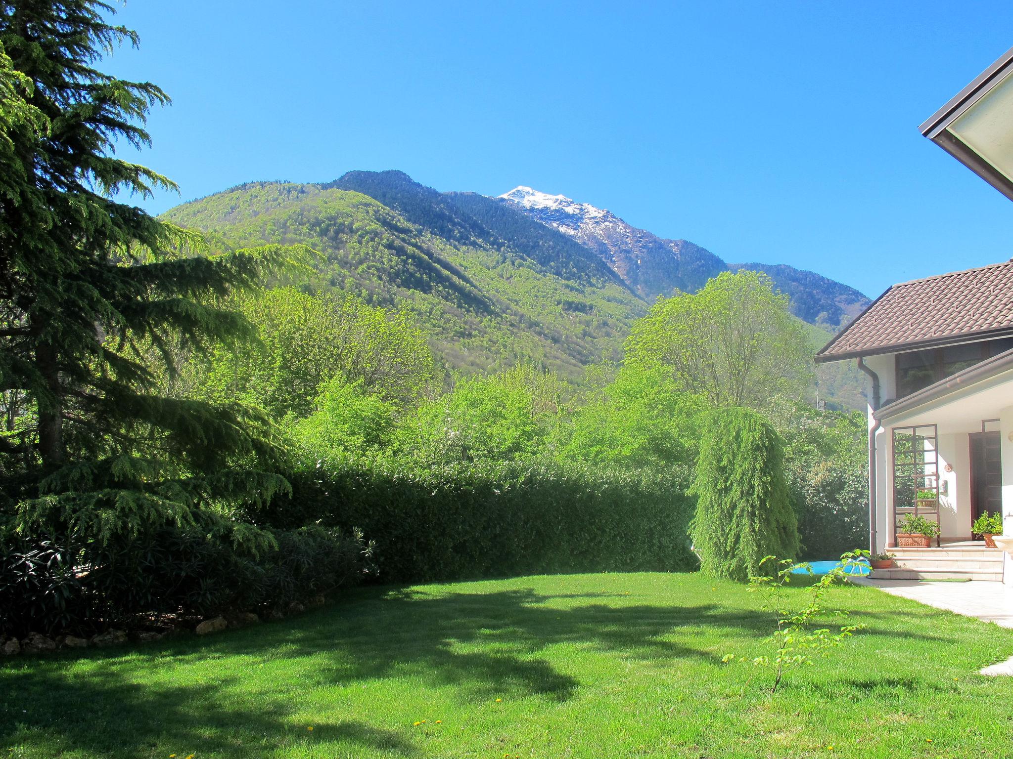 Foto 40 - Casa con 3 camere da letto a Delebio con piscina privata e giardino