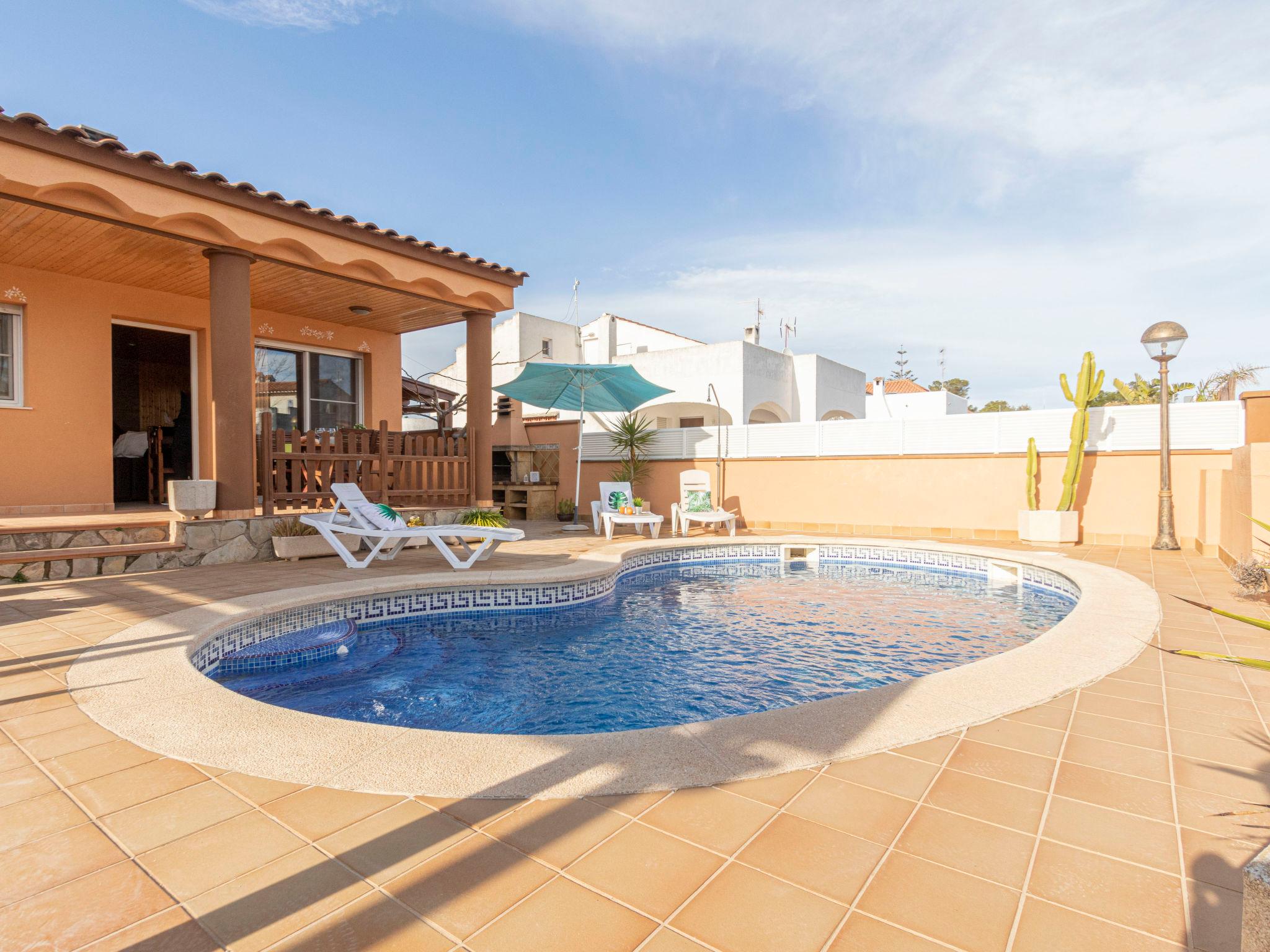 Photo 24 - 3 bedroom House in Deltebre with private pool and sea view