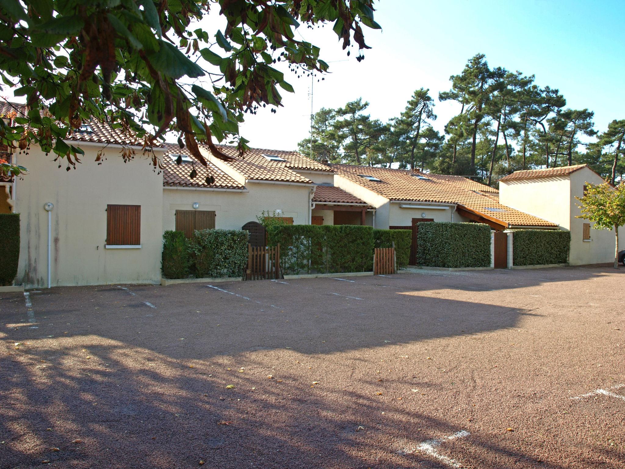 Foto 13 - Casa de 2 quartos em Saint-Georges-de-Didonne com terraço