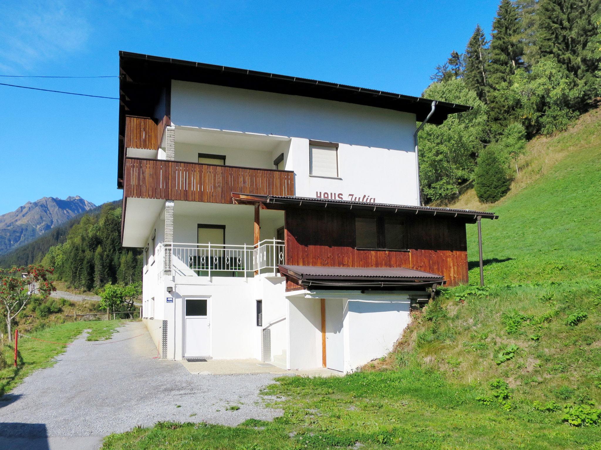 Foto 1 - Casa de 6 habitaciones en Kappl con terraza y vistas a la montaña