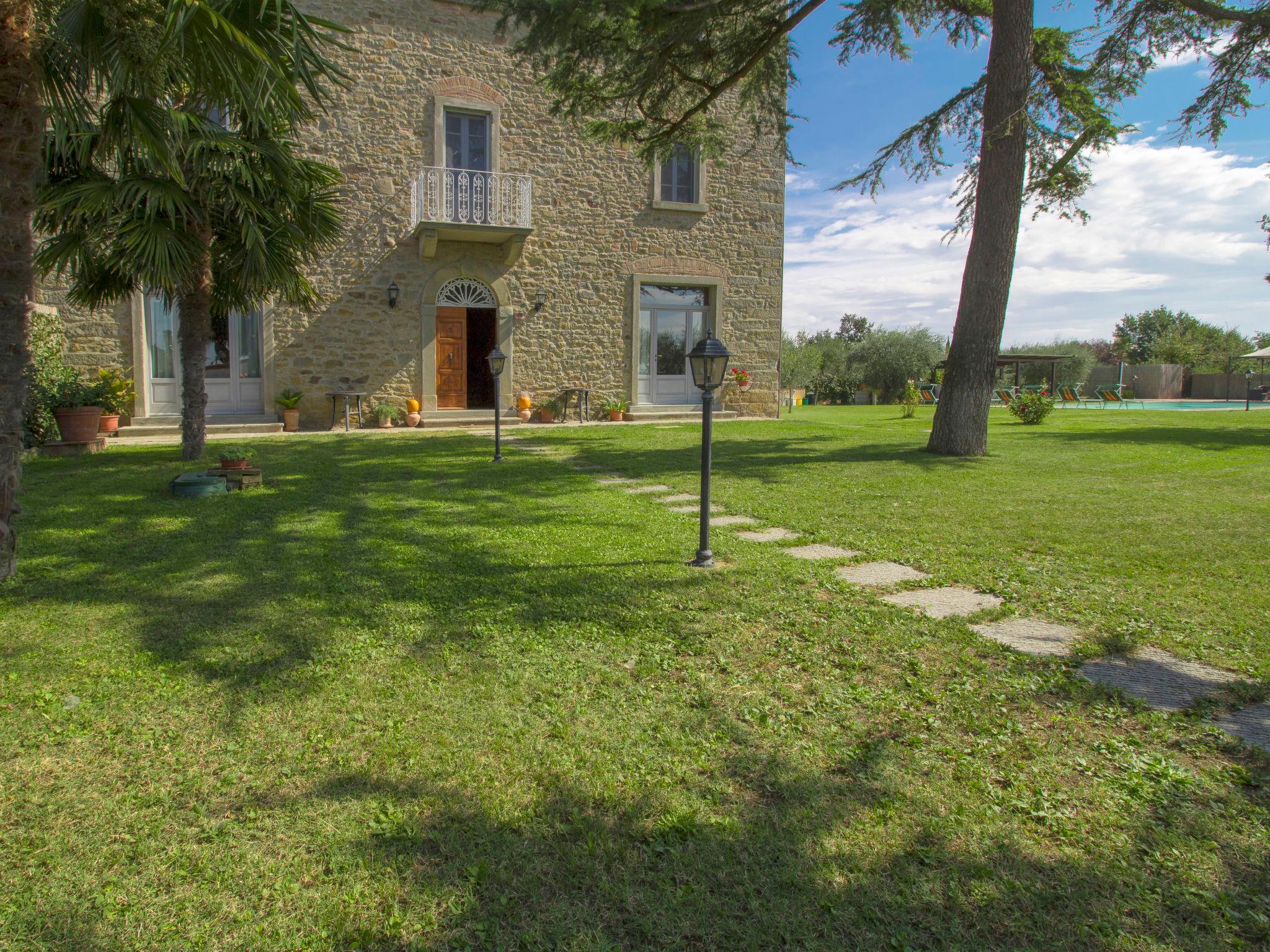 Foto 9 - Casa con 10 camere da letto a Cortona con piscina privata e giardino