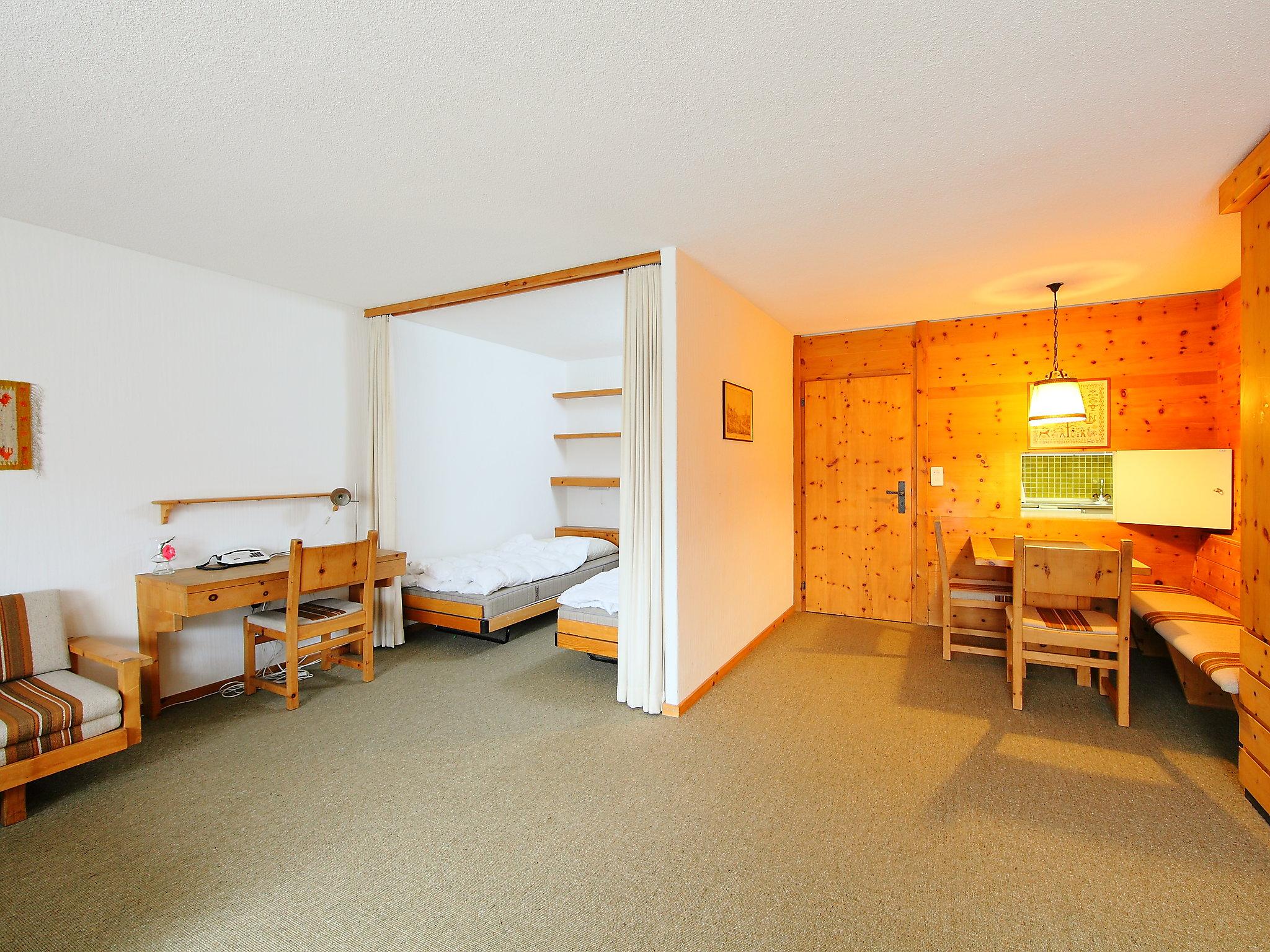 Photo 3 - Appartement de 1 chambre à Davos avec piscine et vues sur la montagne