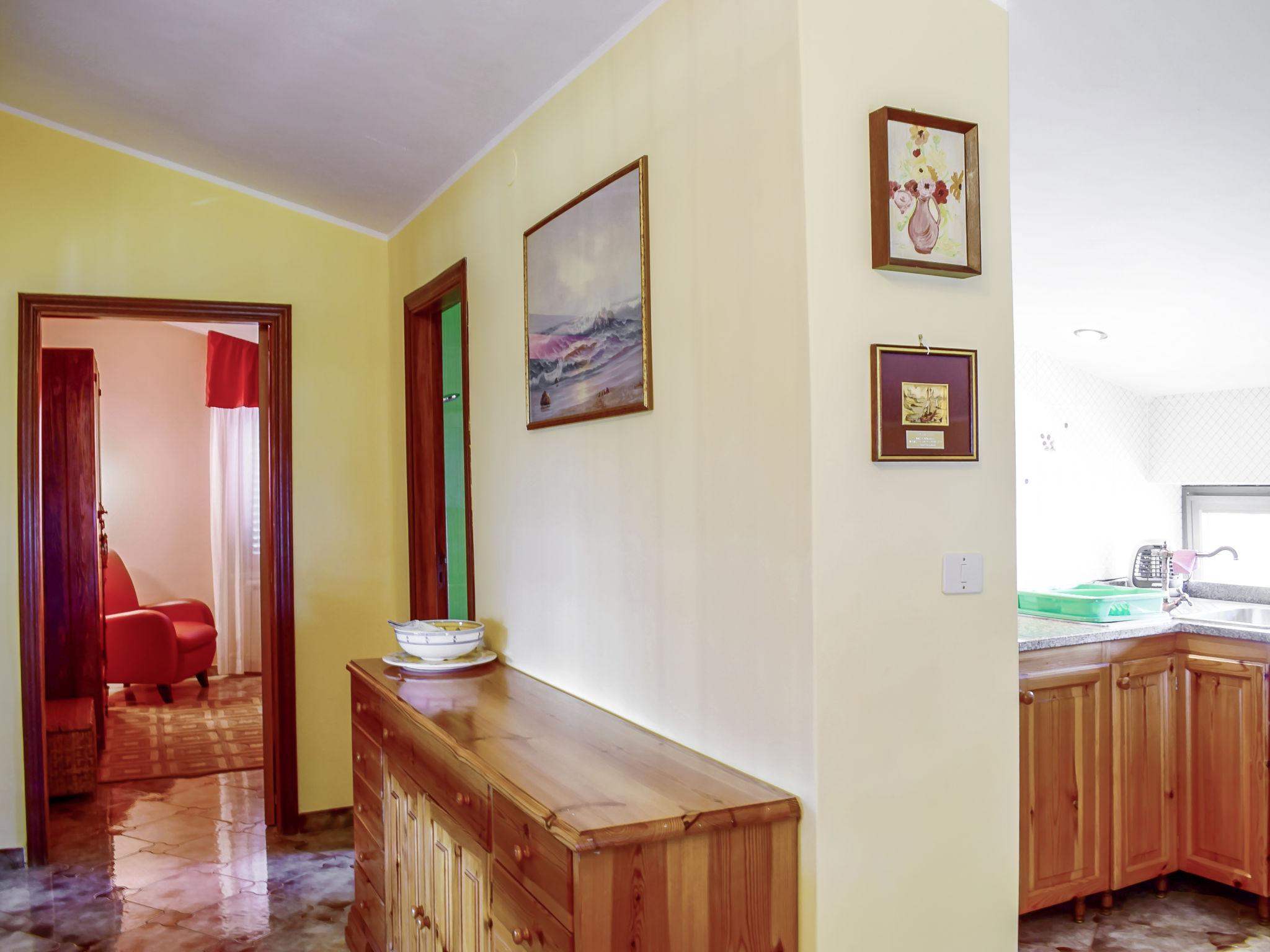 Photo 14 - 1 bedroom Apartment in Piedimonte Etneo with swimming pool and garden