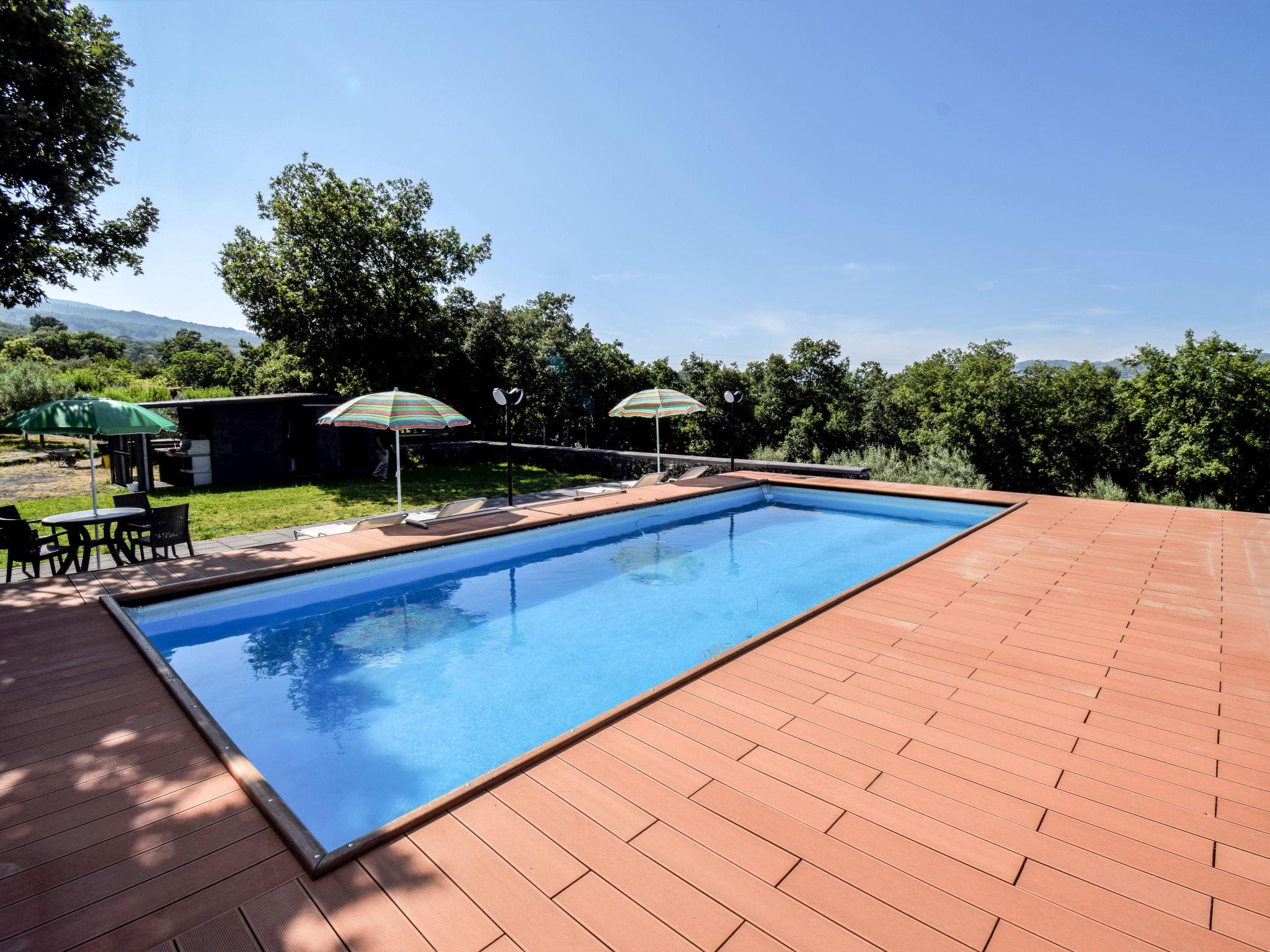 Photo 22 - 1 bedroom Apartment in Piedimonte Etneo with swimming pool and garden