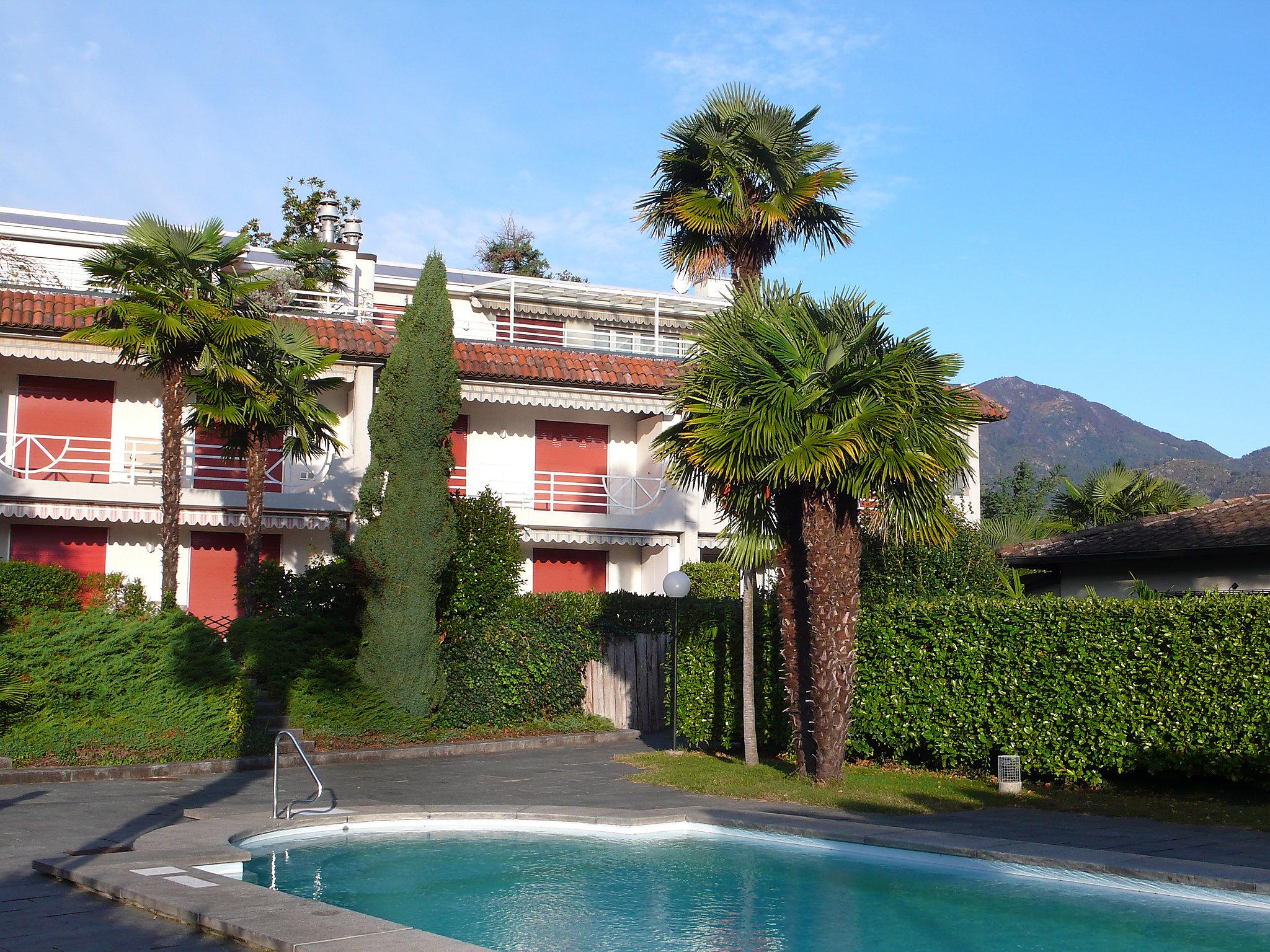 Foto 11 - Apartamento de 2 quartos em Ascona com piscina e jardim