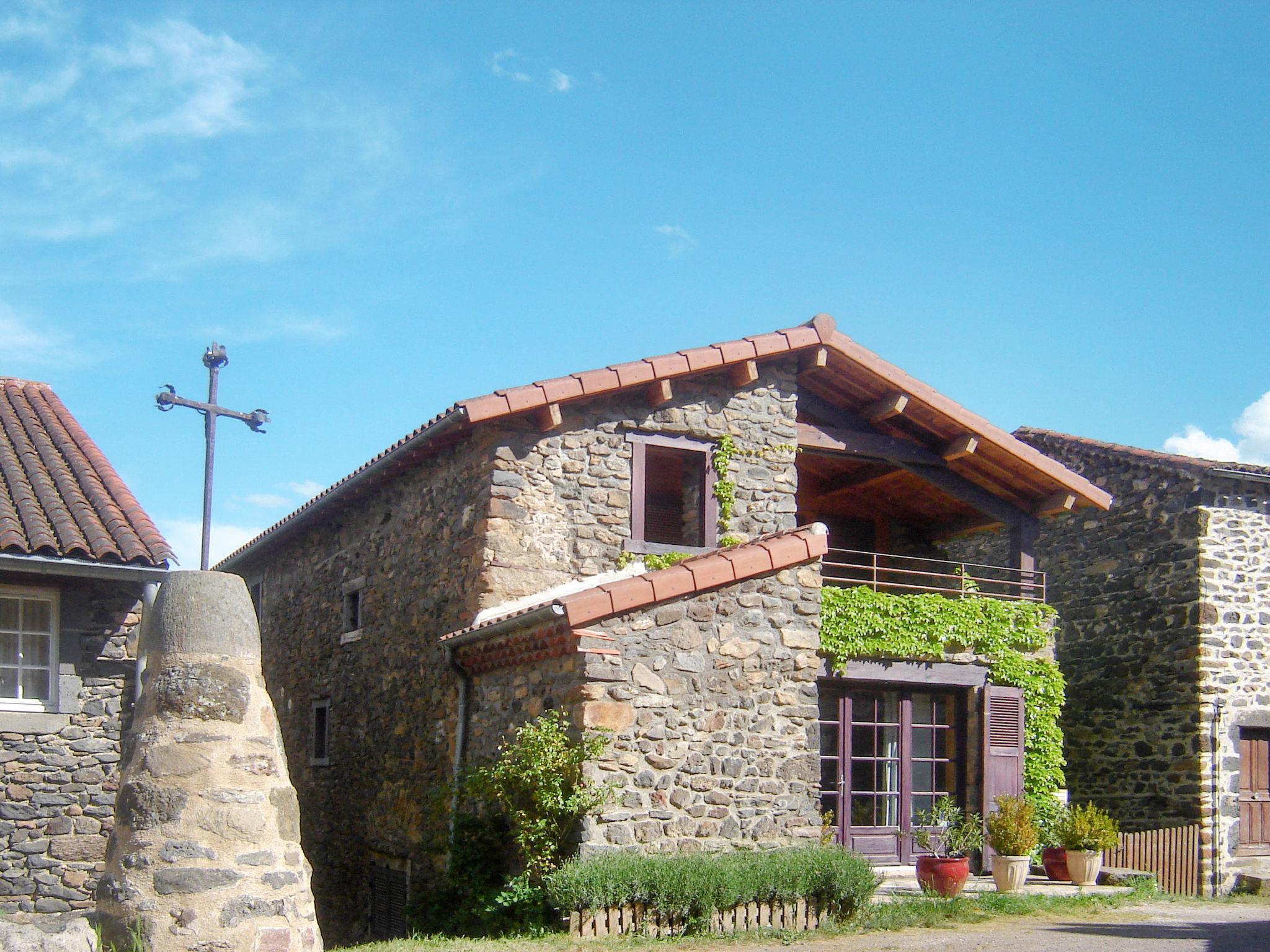 Photo 43 - Maison de 2 chambres à Blassac avec jardin et terrasse