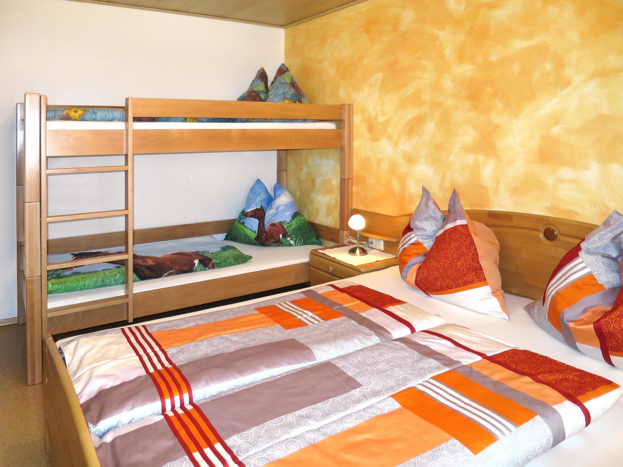 Foto 11 - Apartment mit 4 Schlafzimmern in Taxenbach mit schwimmbad und blick auf die berge