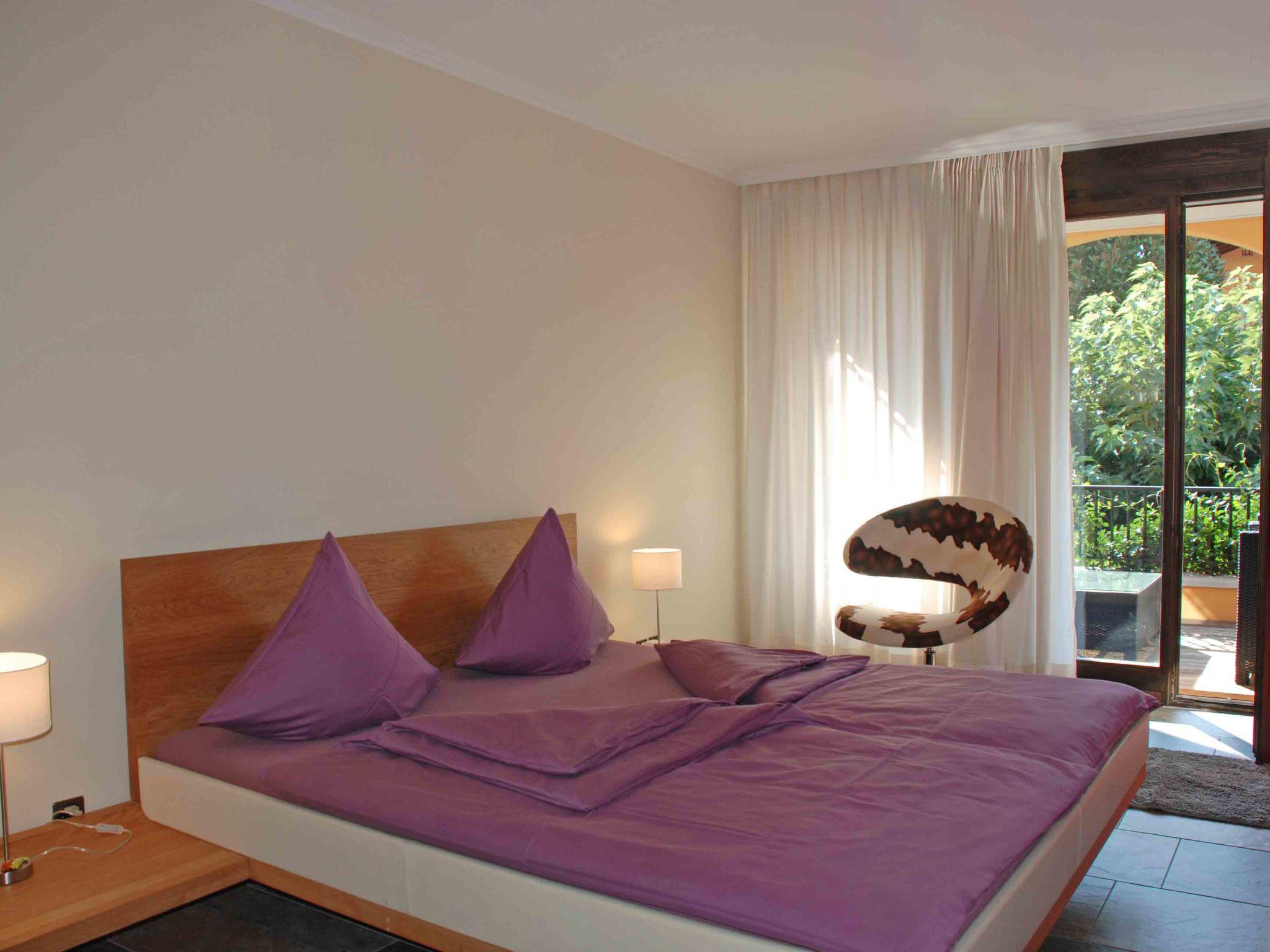 Foto 5 - Apartamento de 2 quartos em Ascona com piscina e vista para a montanha