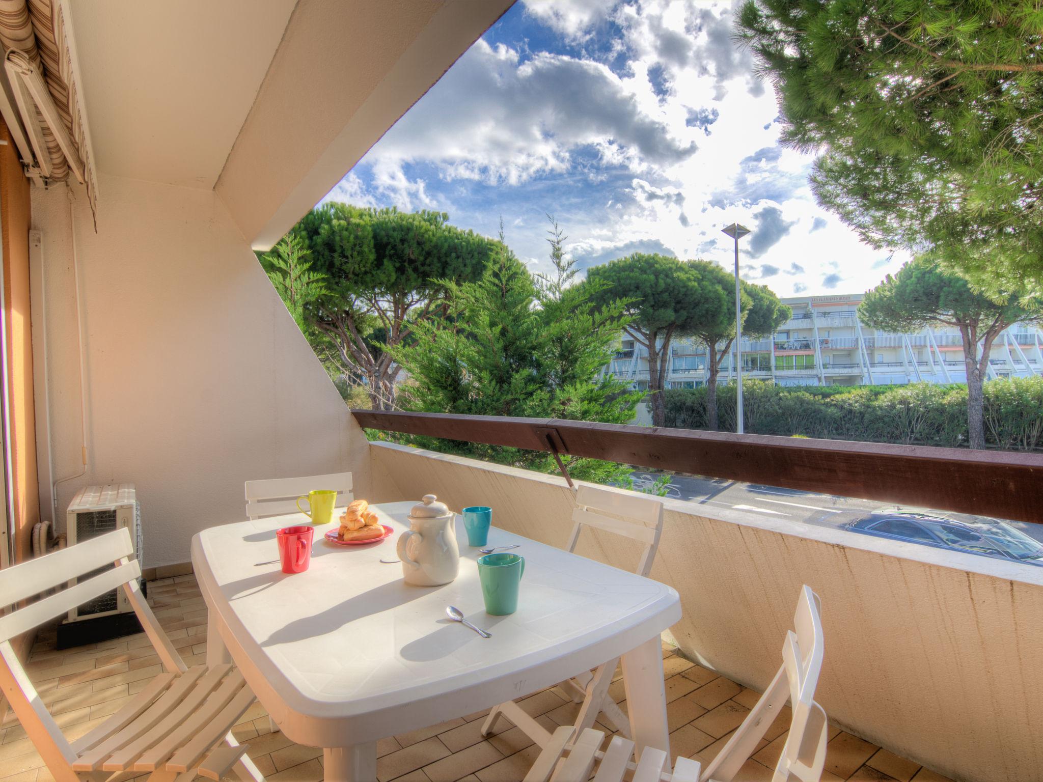 Photo 12 - Appartement de 2 chambres à La Grande-Motte avec piscine et terrasse