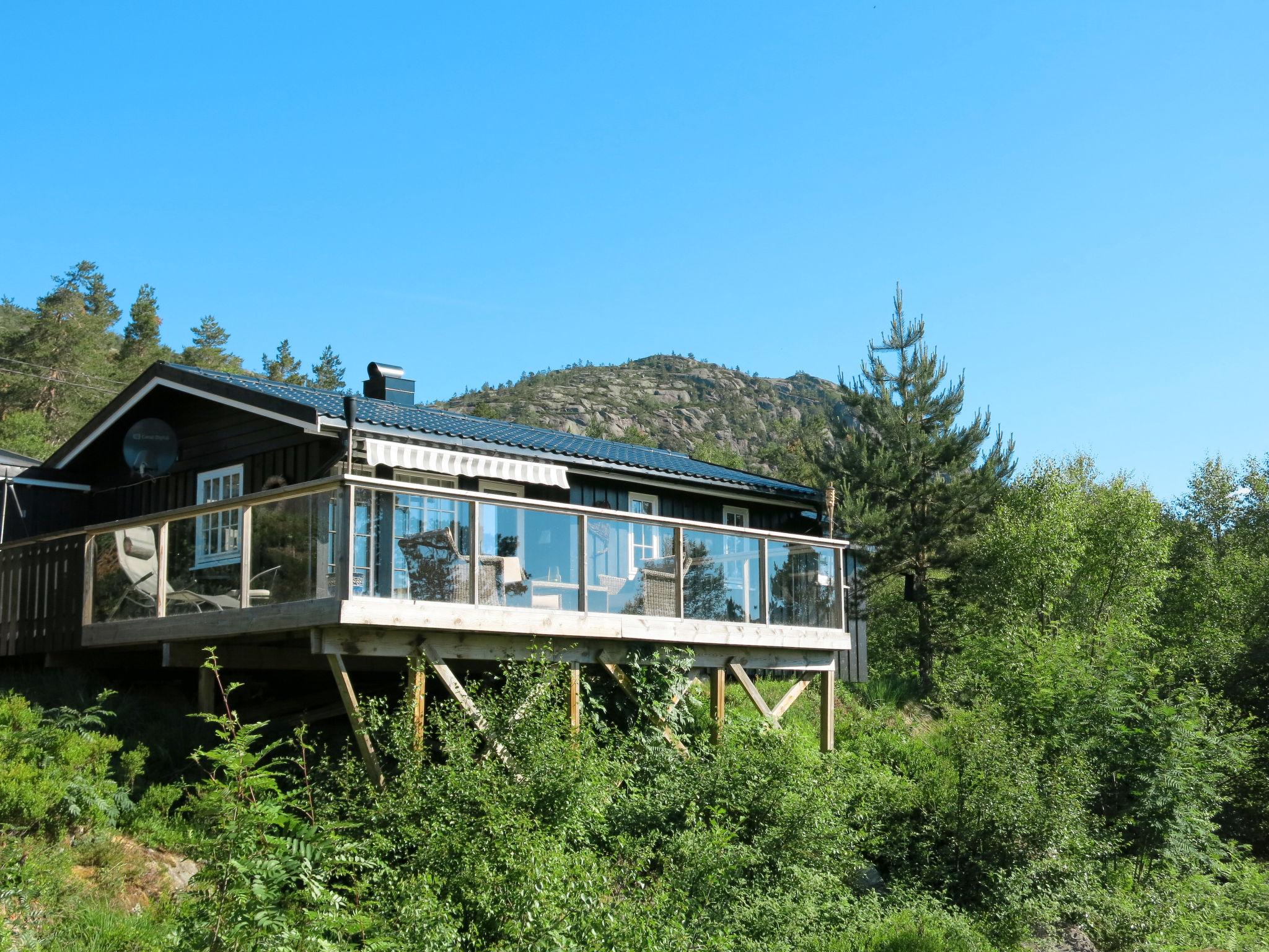 Foto 1 - Casa de 2 quartos em Fossdal com terraço