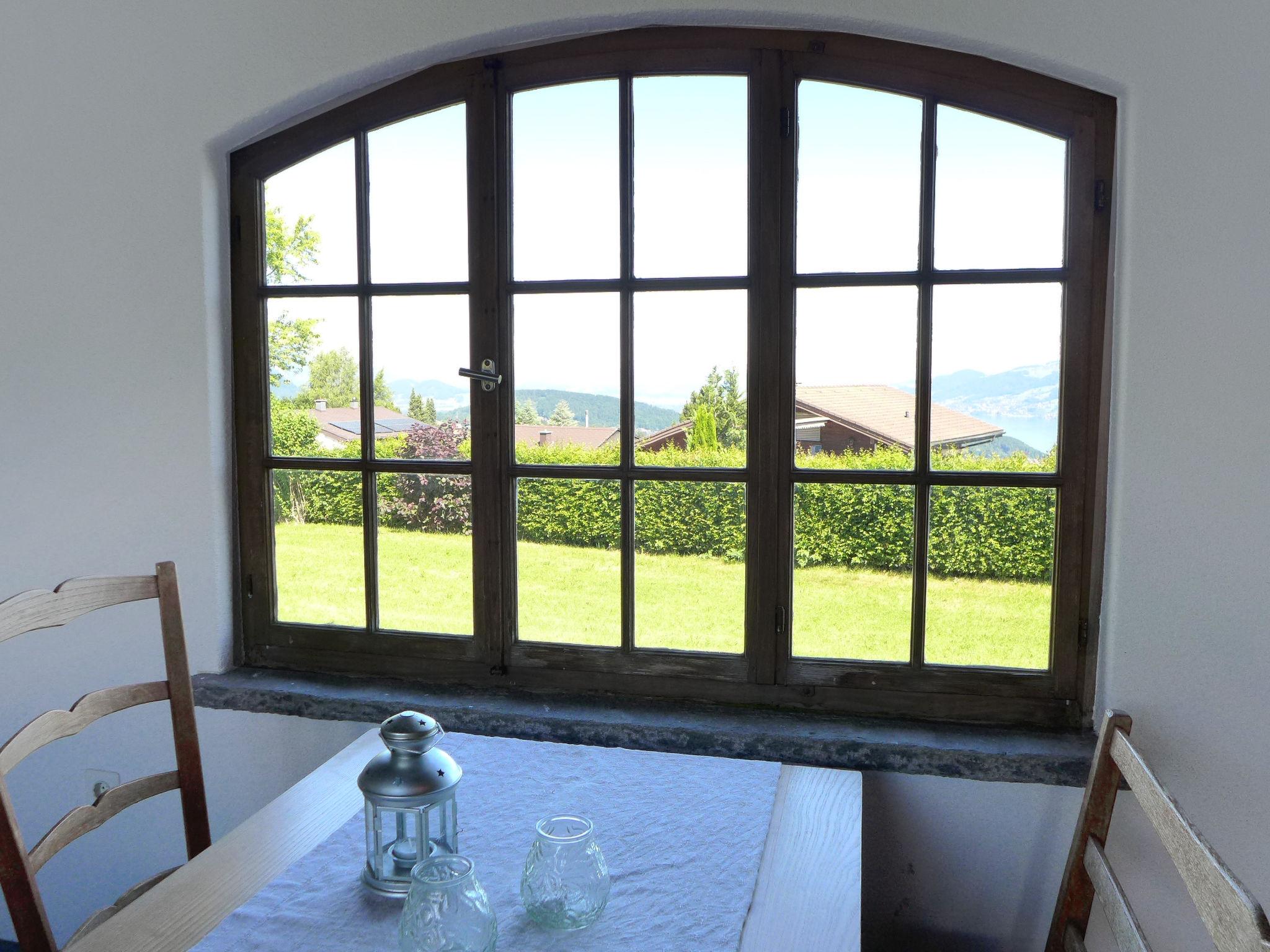 Foto 10 - Casa de 3 quartos em Aeschi bei Spiez com jardim e vista para a montanha