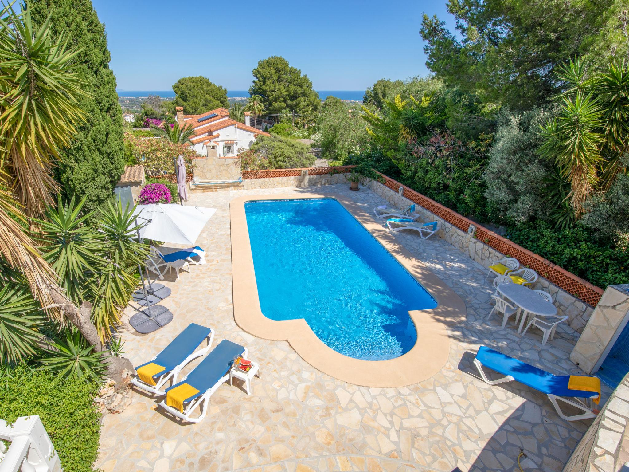 Foto 2 - Casa con 2 camere da letto a Dénia con piscina privata e vista mare