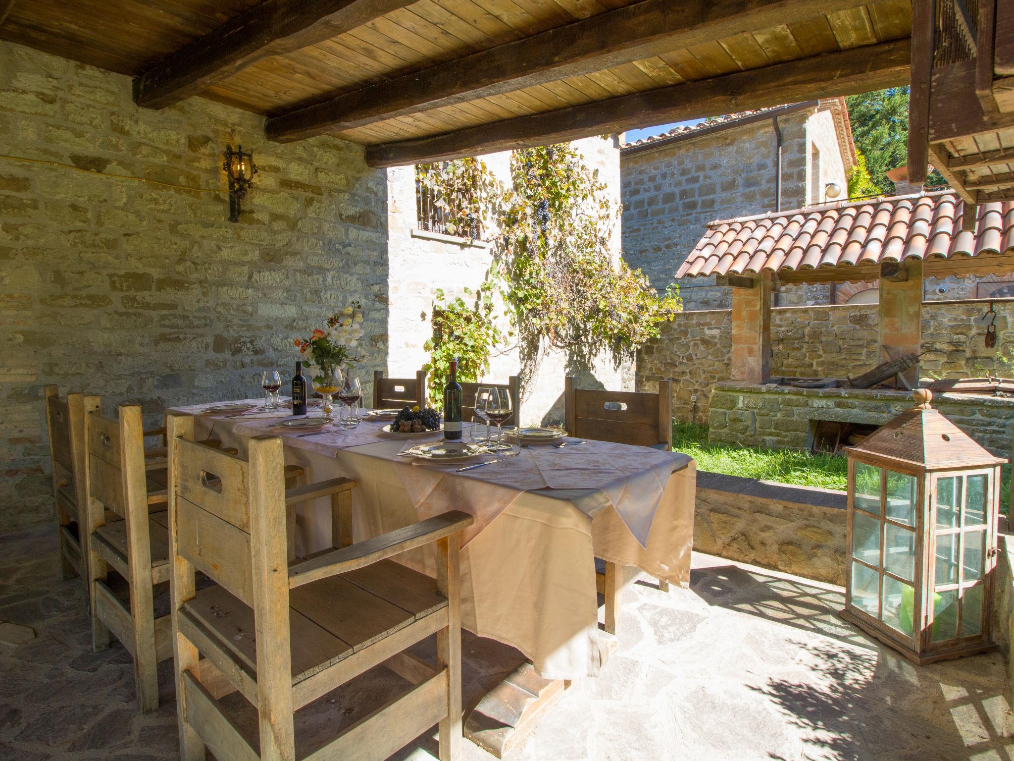 Foto 7 - Haus mit 6 Schlafzimmern in Gubbio mit privater pool und garten