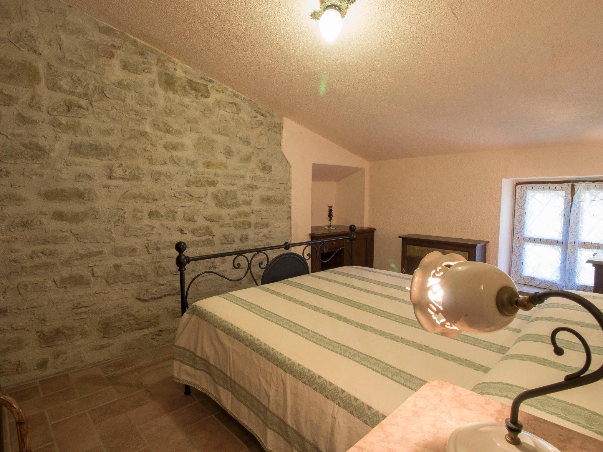 Photo 23 - 6 bedroom House in Gubbio with private pool and garden