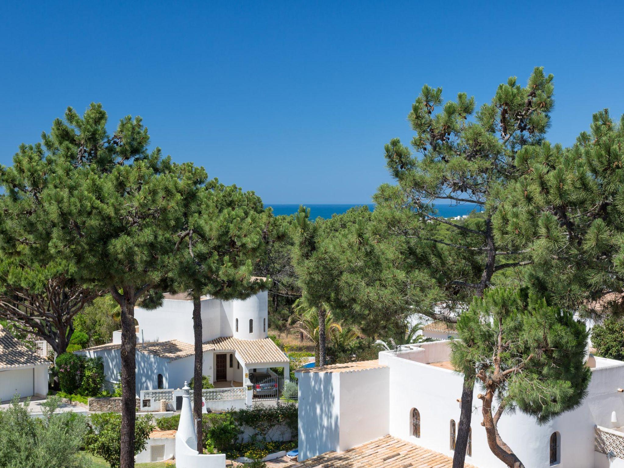 Photo 4 - Maison de 2 chambres à Loulé avec piscine privée et jardin