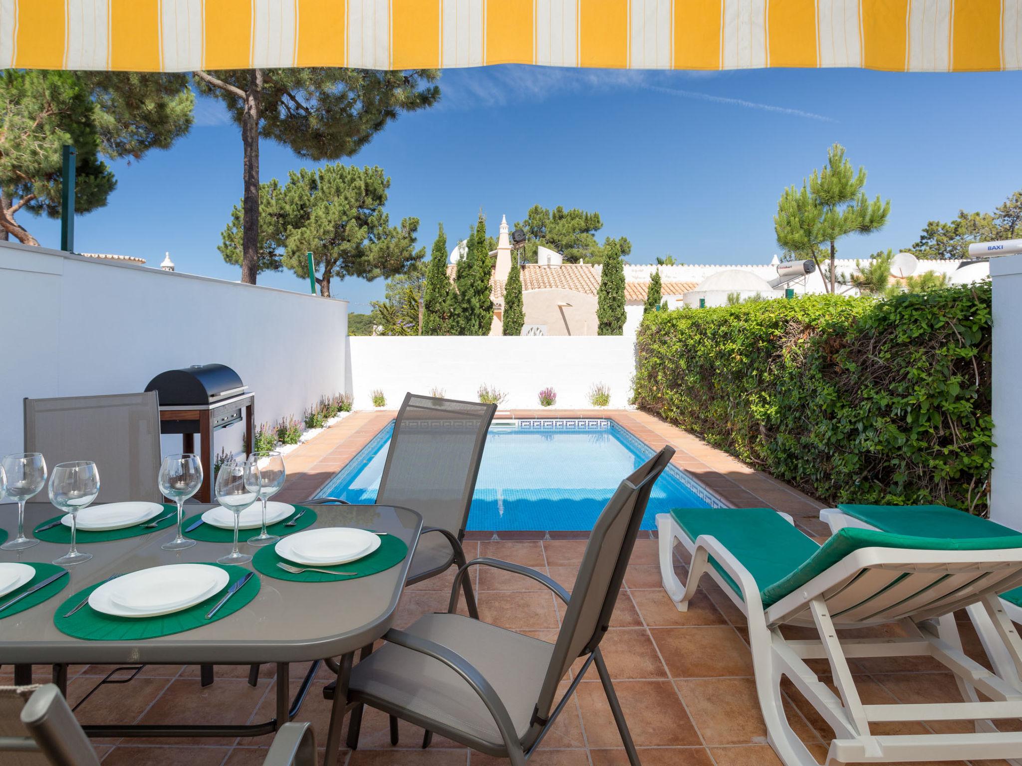 Foto 1 - Casa de 2 quartos em Loulé com piscina privada e jardim