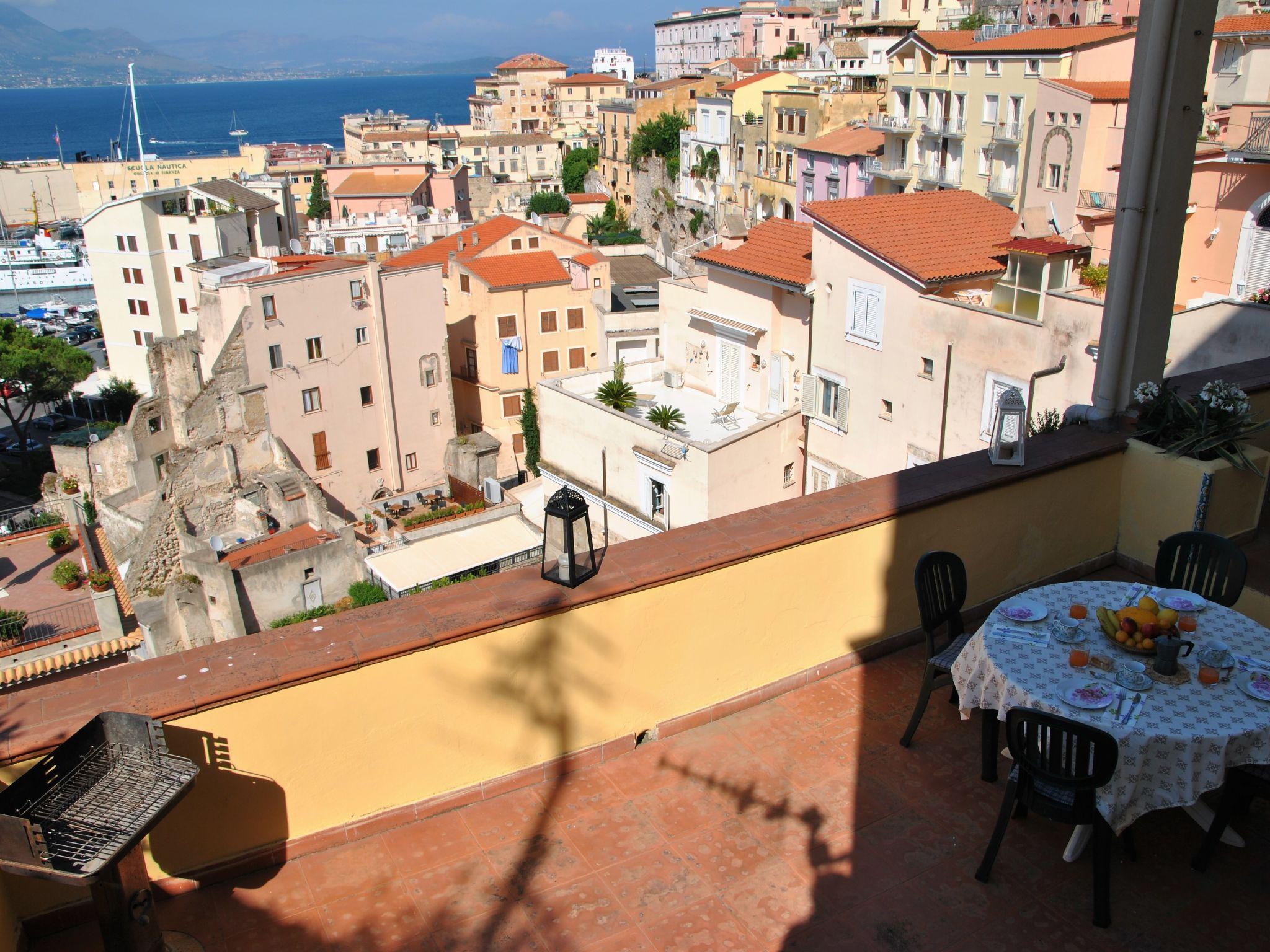 Photo 5 - Appartement de 3 chambres à Gaète avec terrasse