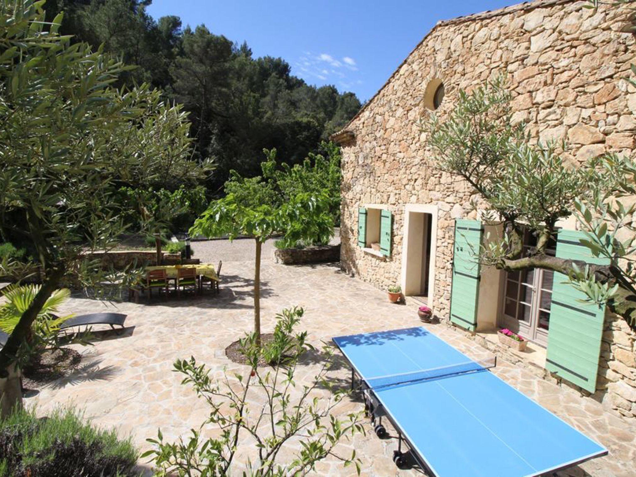 Photo 47 - 4 bedroom House in Le Barroux with private pool and garden