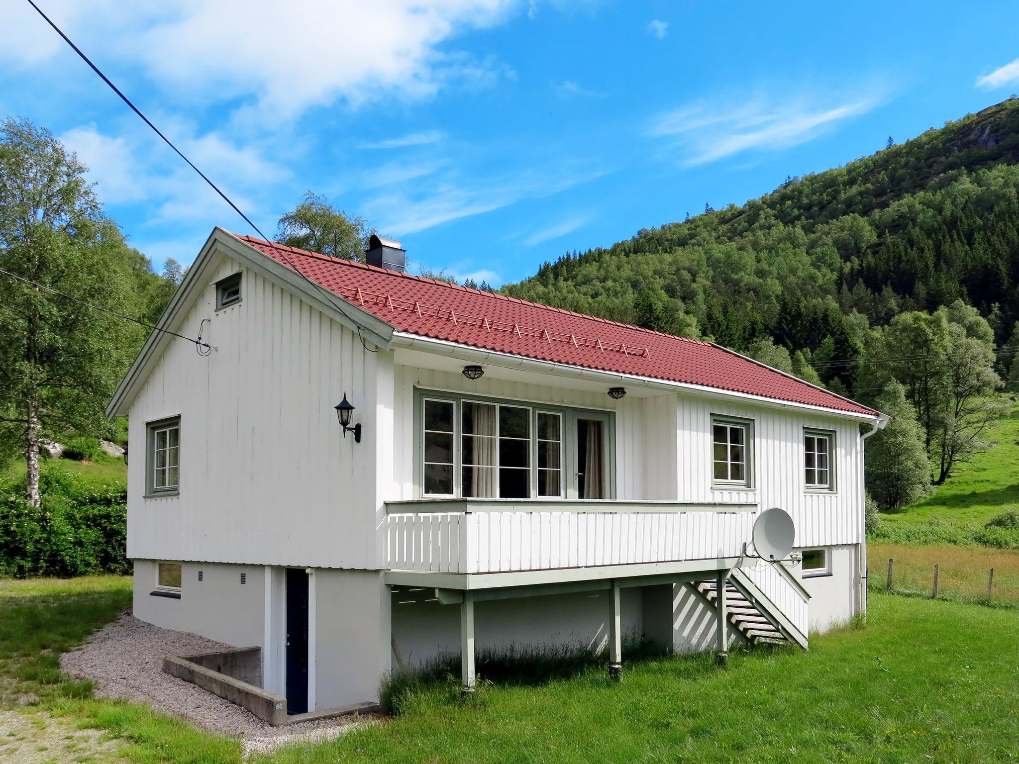 Foto 1 - Casa con 3 camere da letto a Åseral con giardino e terrazza