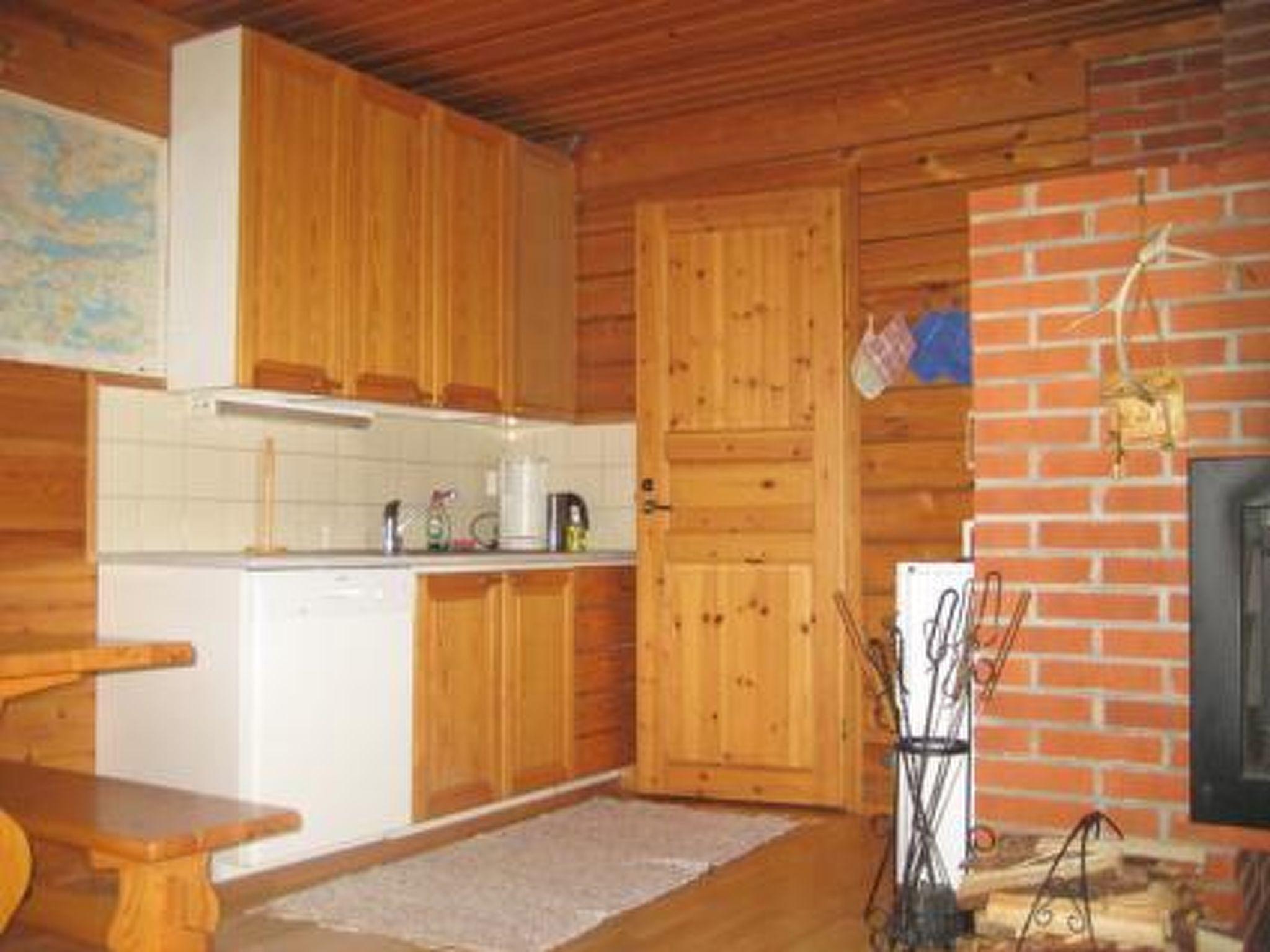 Foto 3 - Haus mit 1 Schlafzimmer in Posio mit sauna und blick auf die berge