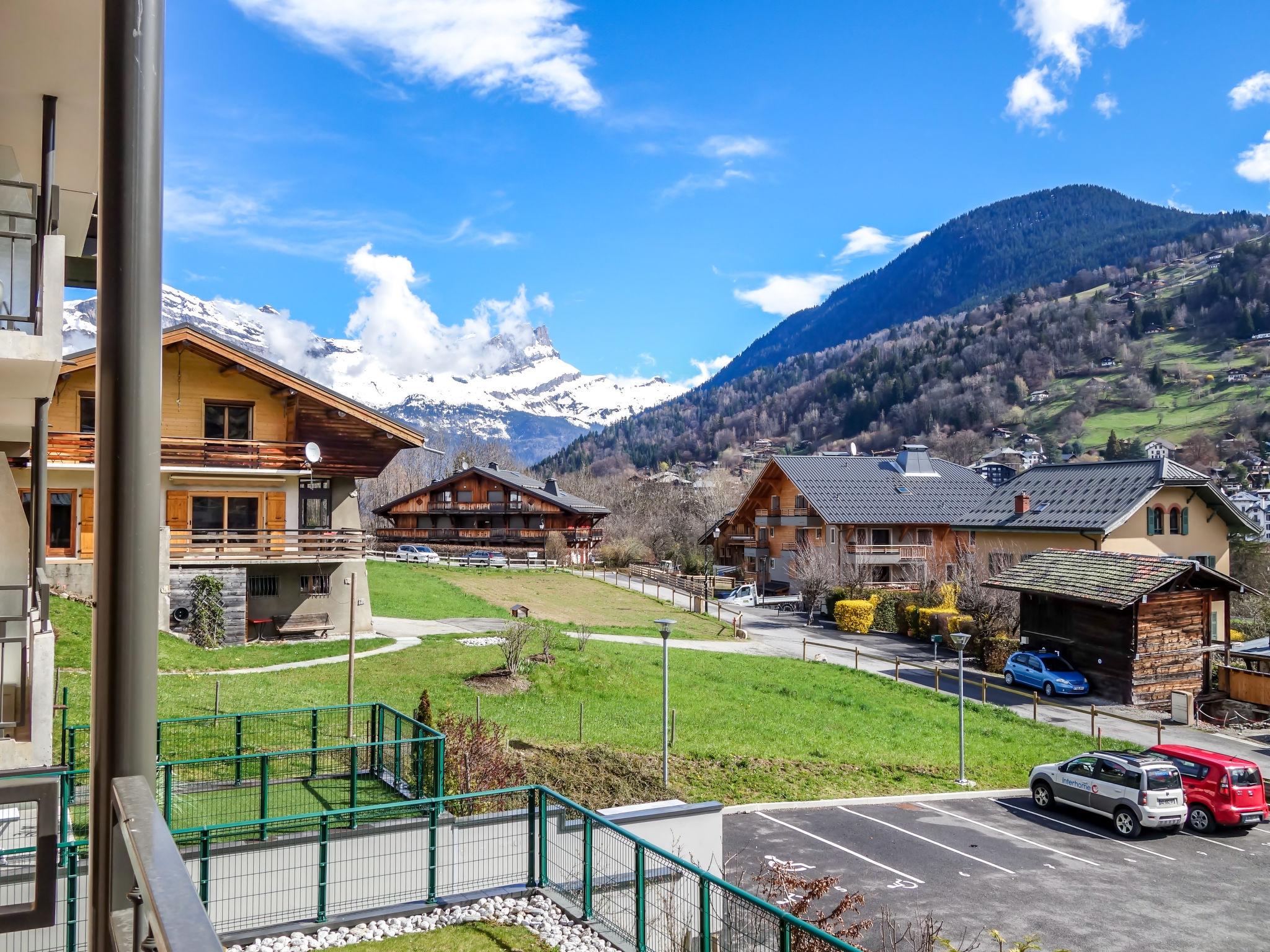 Foto 18 - Apartment mit 2 Schlafzimmern in Saint-Gervais-les-Bains mit blick auf die berge