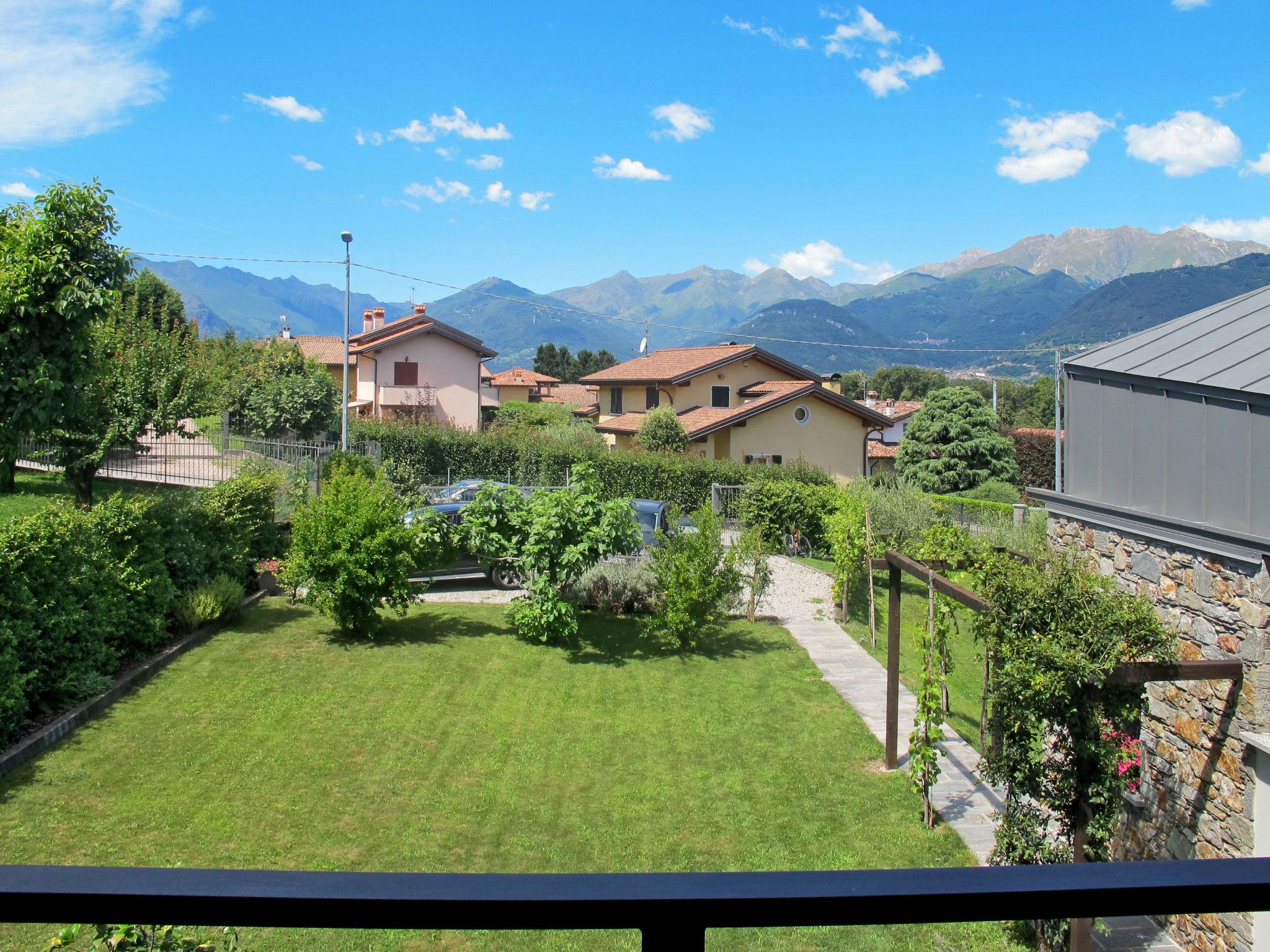 Foto 35 - Casa de 2 habitaciones en Colico con jardín y vistas a la montaña