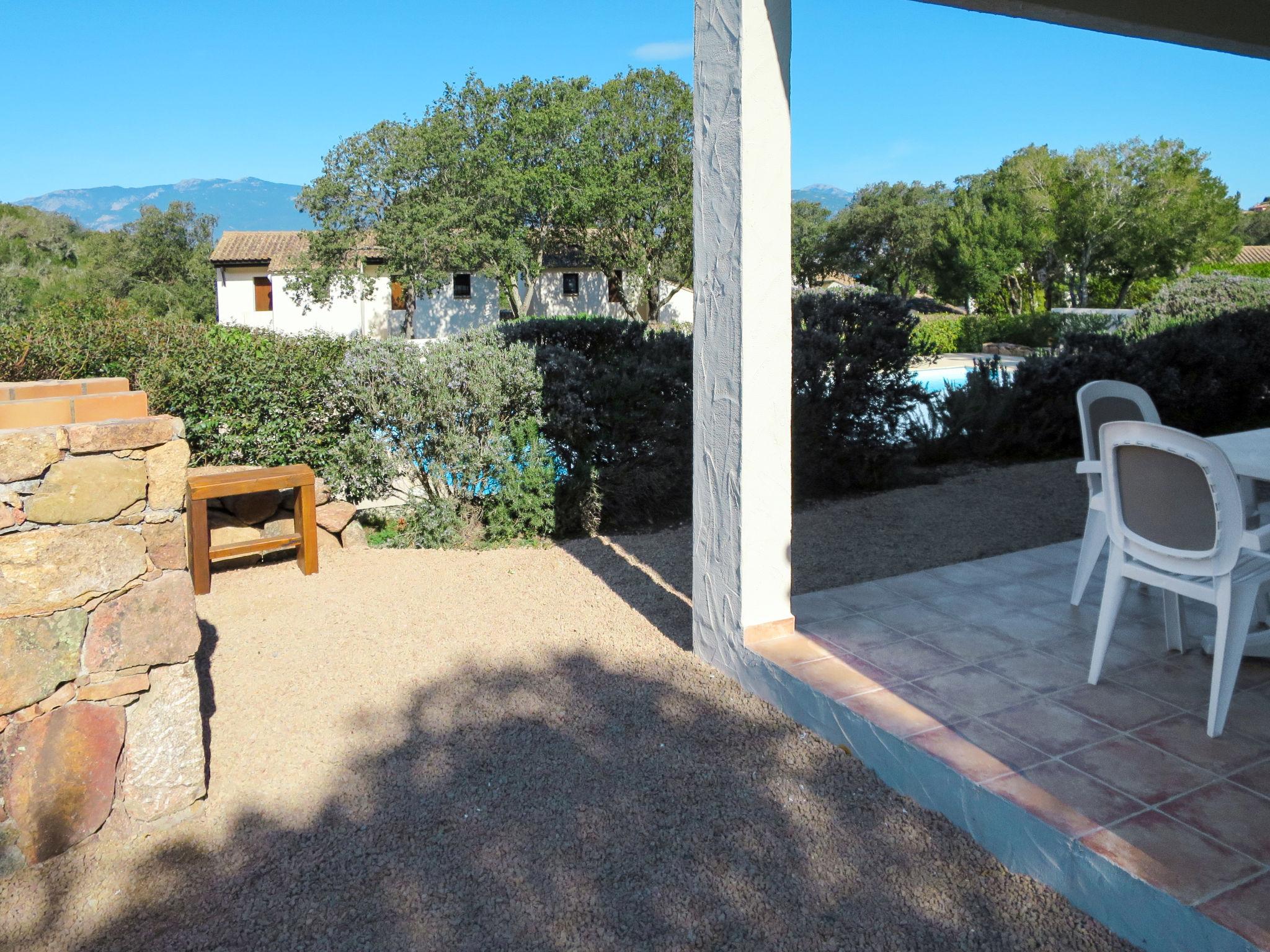 Photo 24 - 1 bedroom Apartment in Porto-Vecchio with swimming pool and sea view