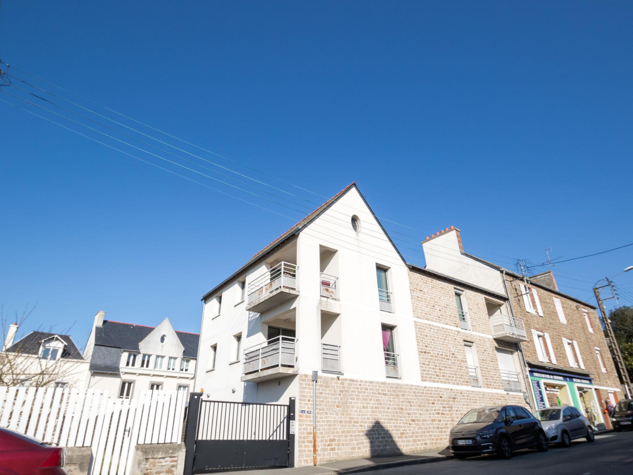 Photo 12 - 2 bedroom Apartment in Saint-Malo with terrace