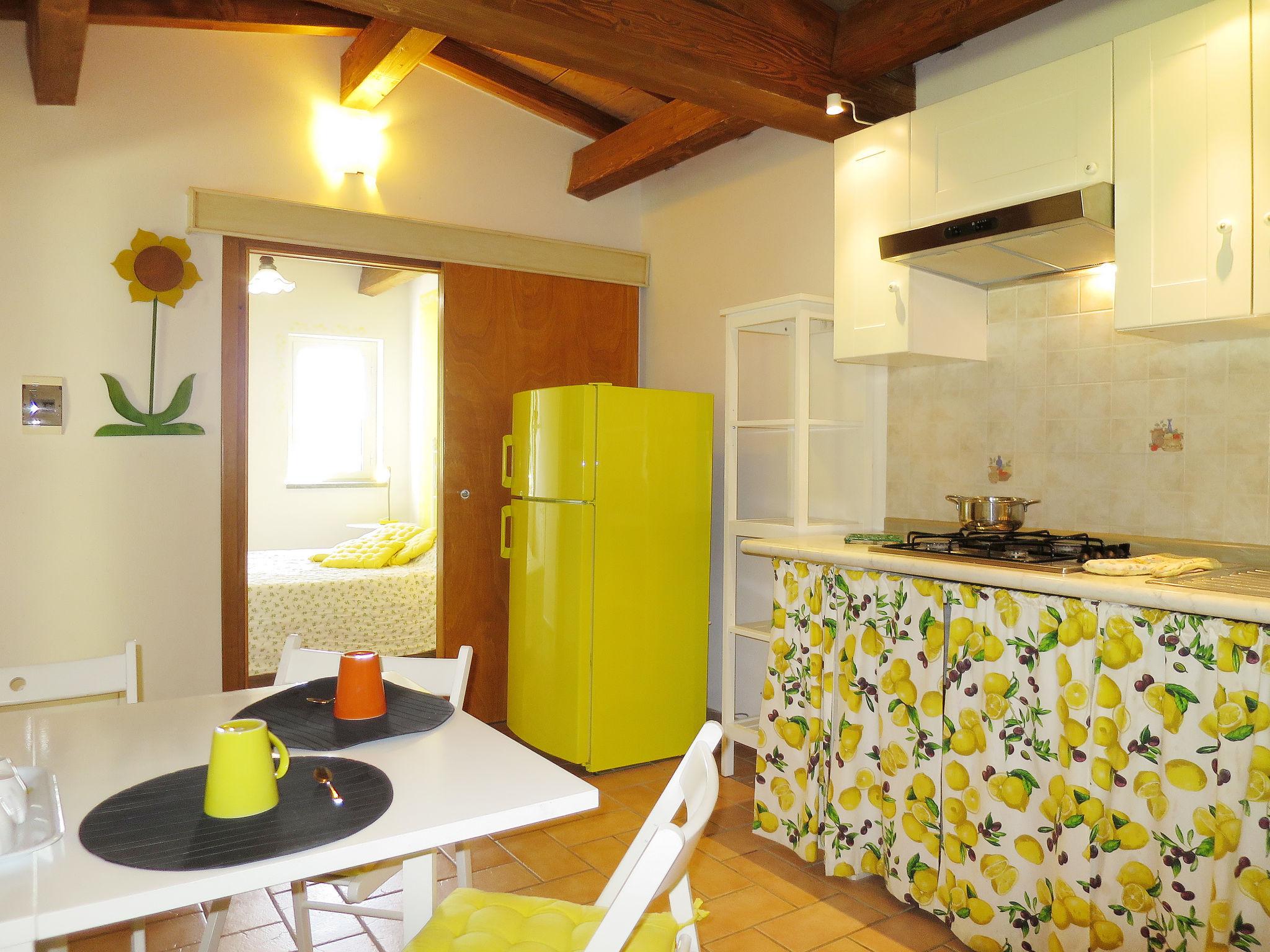 Foto 4 - Casa de 1 habitación en Bolsena con piscina y jardín