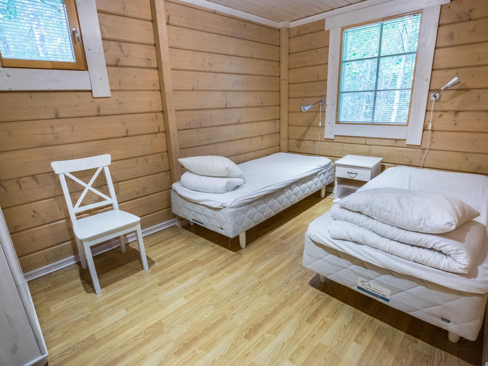 Foto 7 - Casa de 3 habitaciones en Pori con sauna