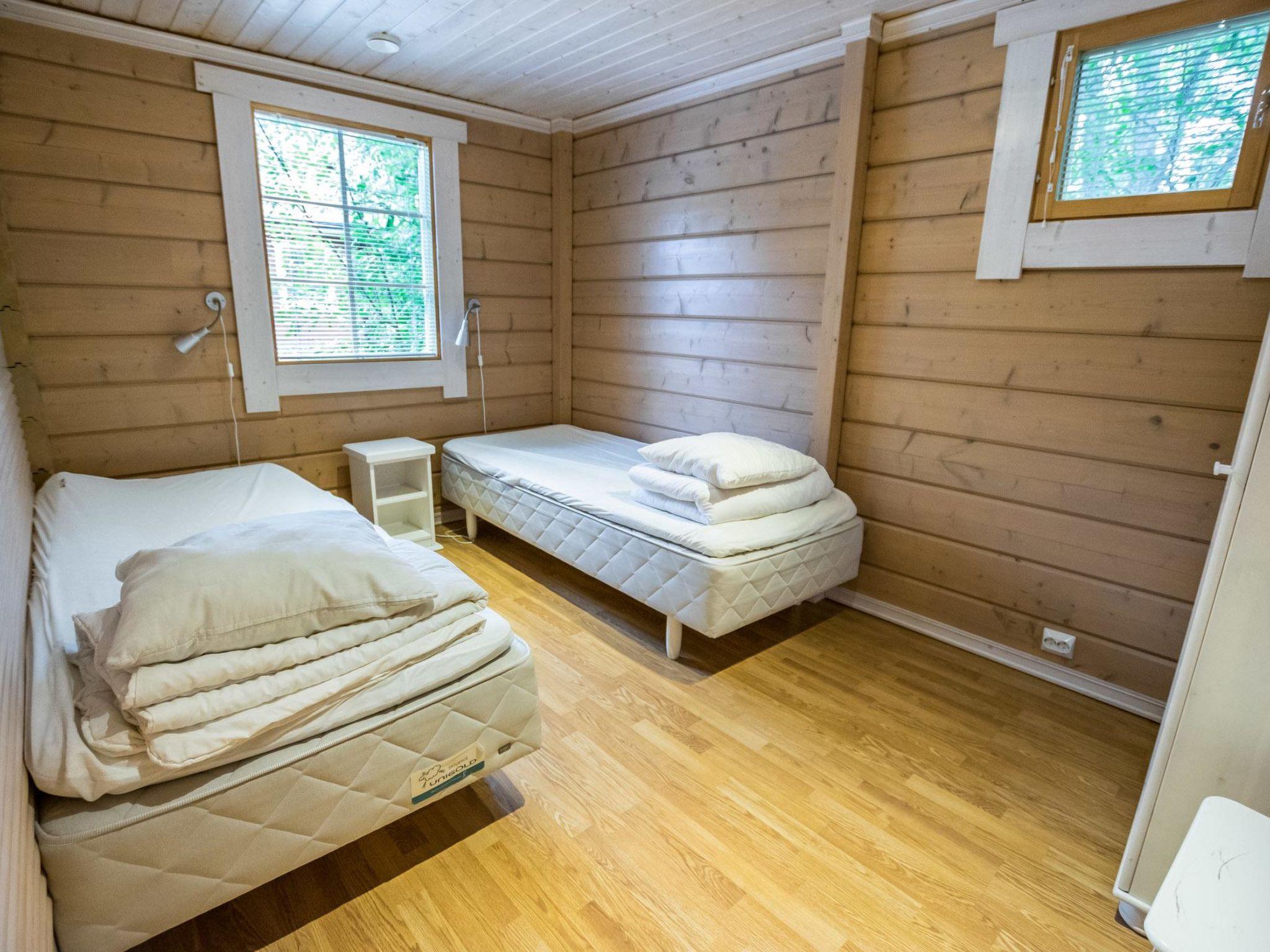 Foto 8 - Haus mit 3 Schlafzimmern in Pori mit sauna