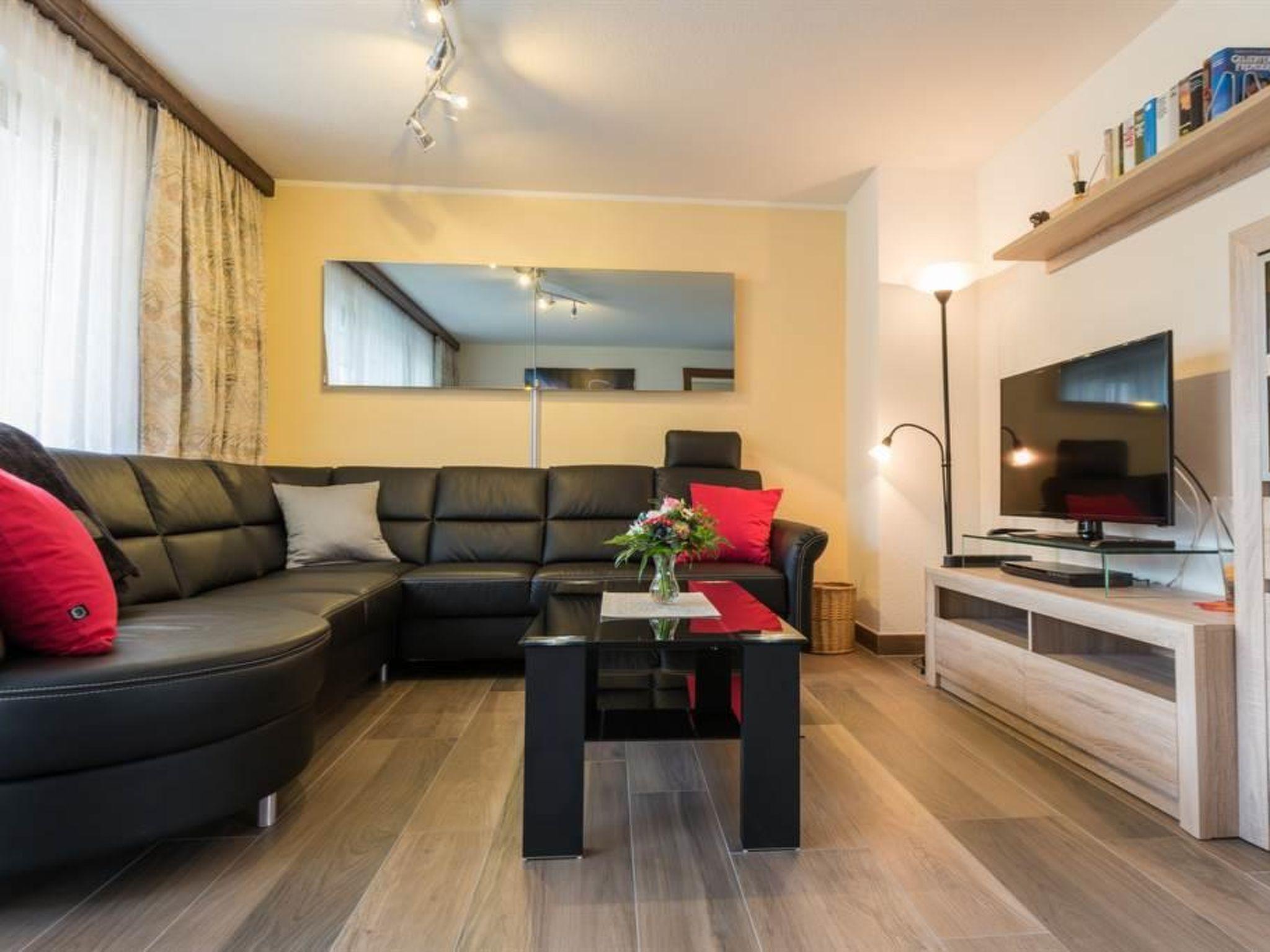 Foto 16 - Apartment mit 3 Schlafzimmern in Saas-Almagell mit garten