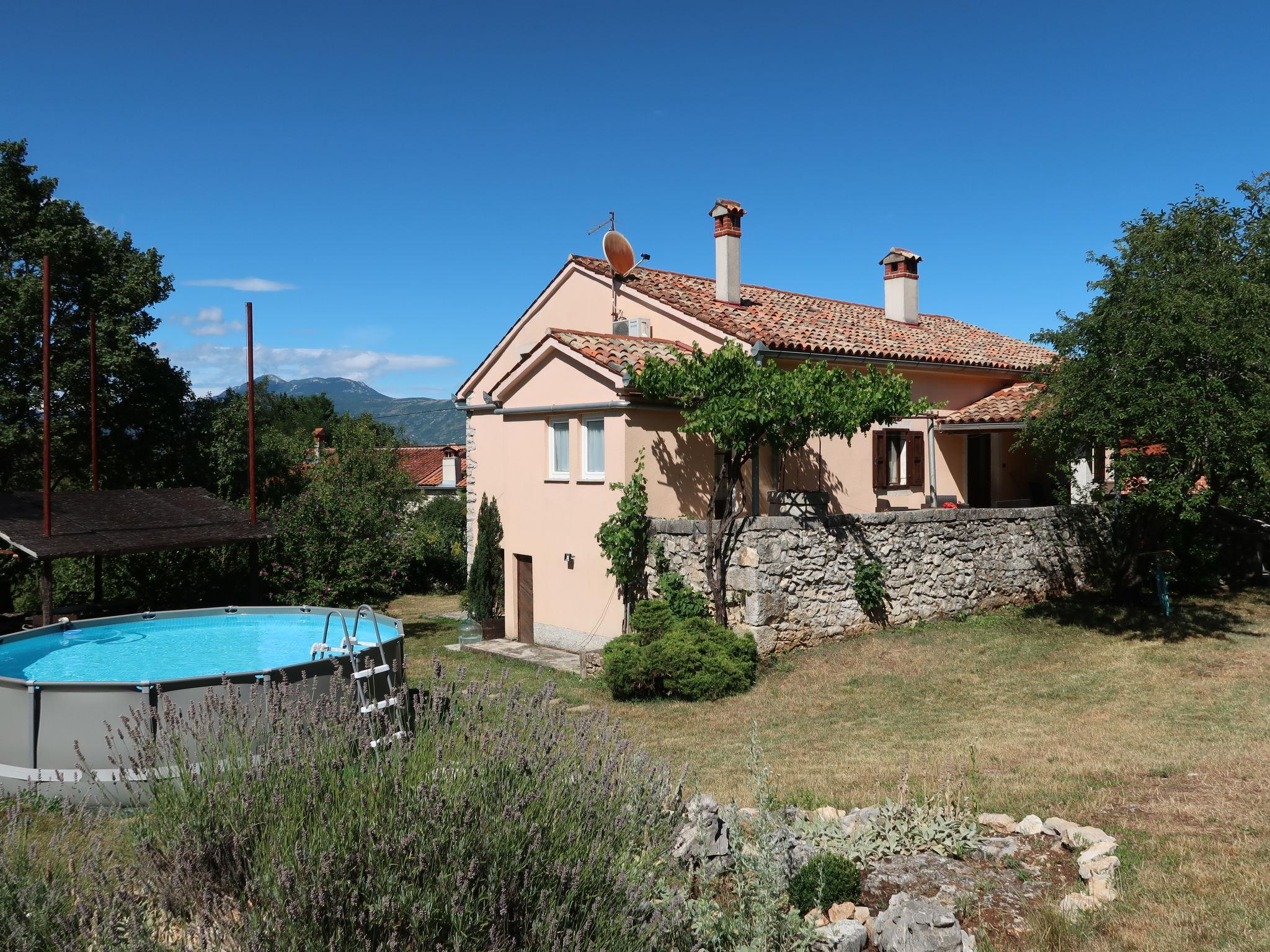 Photo 15 - Maison de 4 chambres à Kršan avec piscine privée et jardin