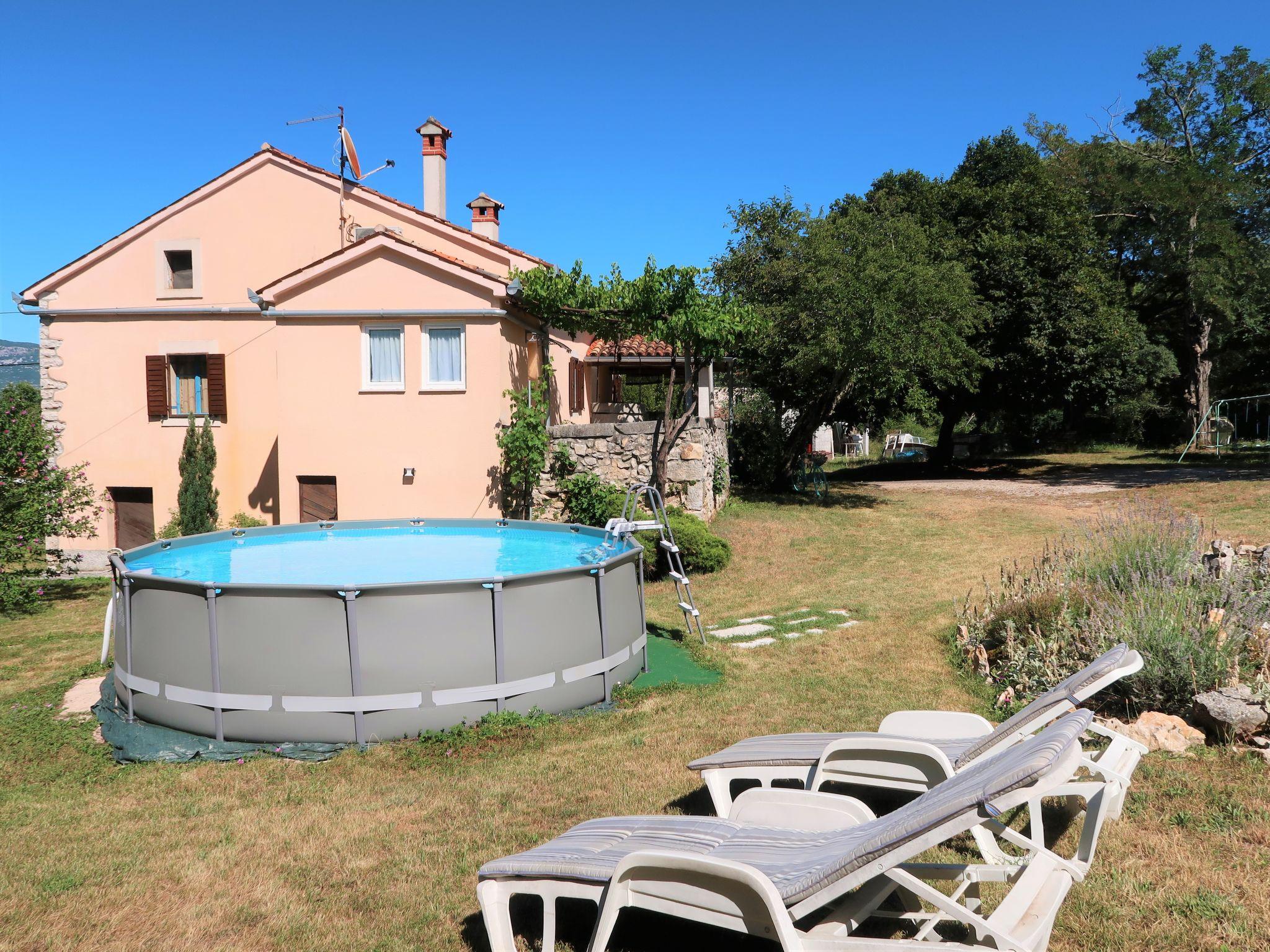 Photo 1 - Maison de 4 chambres à Kršan avec piscine privée et vues à la mer