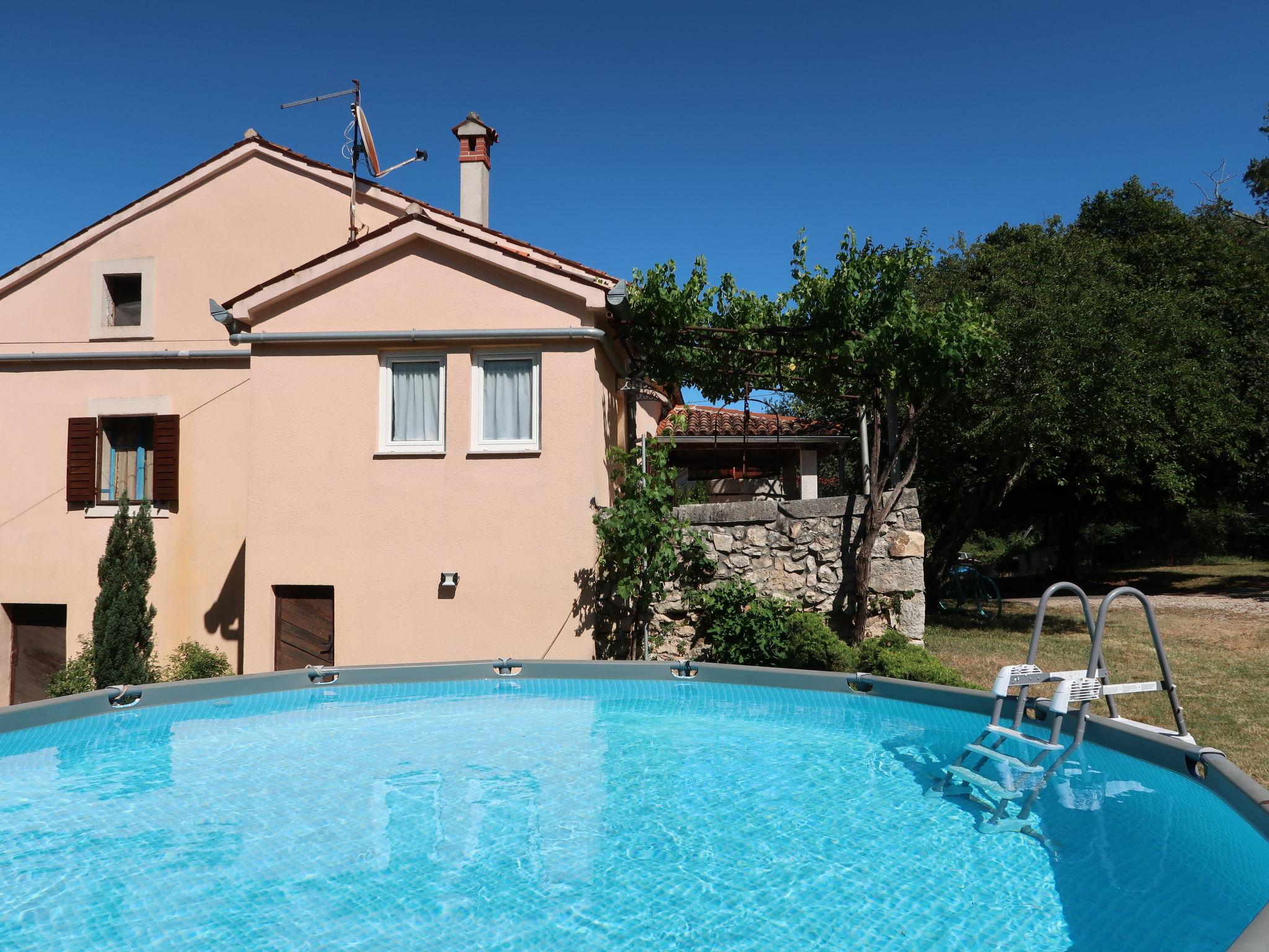 Foto 14 - Casa con 4 camere da letto a Kršan con piscina privata e vista mare