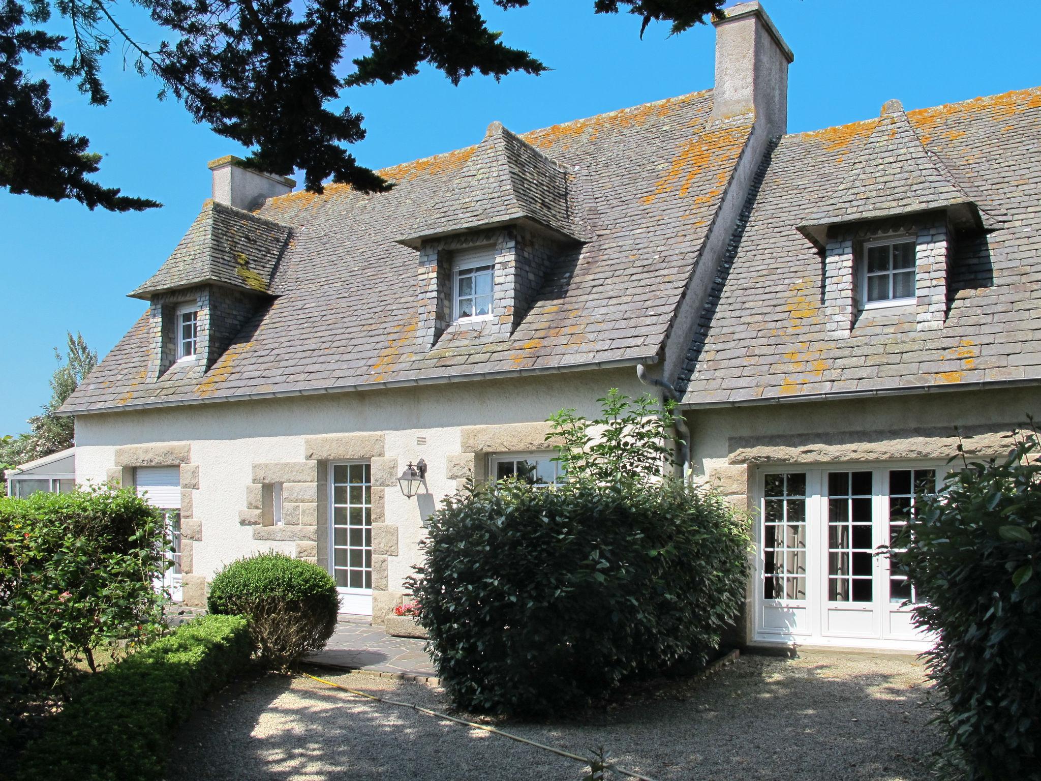 Photo 17 - Maison de 4 chambres à Plouescat avec jardin et vues à la mer