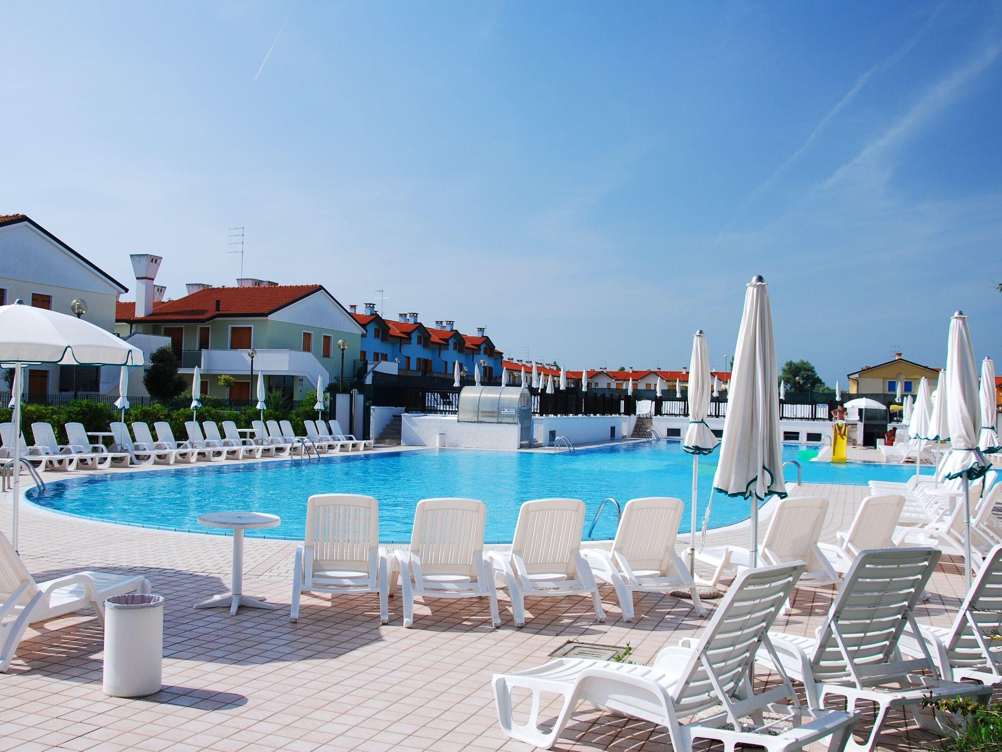 Photo 11 - Maison de 3 chambres à Rosolina avec piscine et vues à la mer