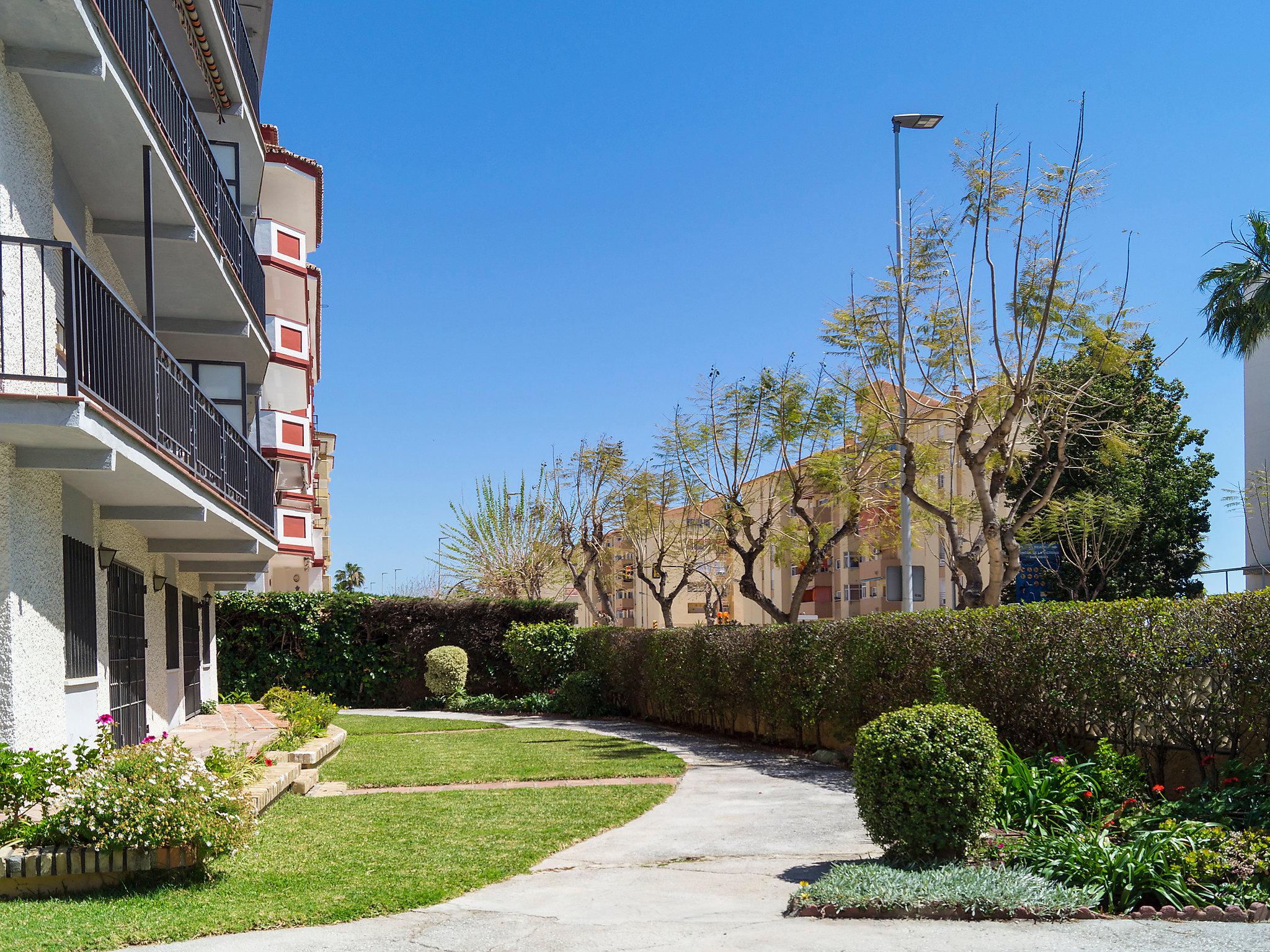 Photo 13 - 2 bedroom Apartment in Rincón de la Victoria with terrace